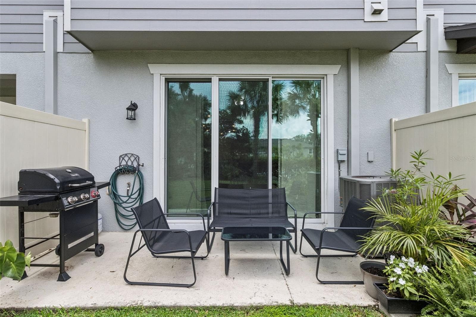 Townhouse at 5329 SYLVESTER LOOP, TAMPA, photo 24 of 32