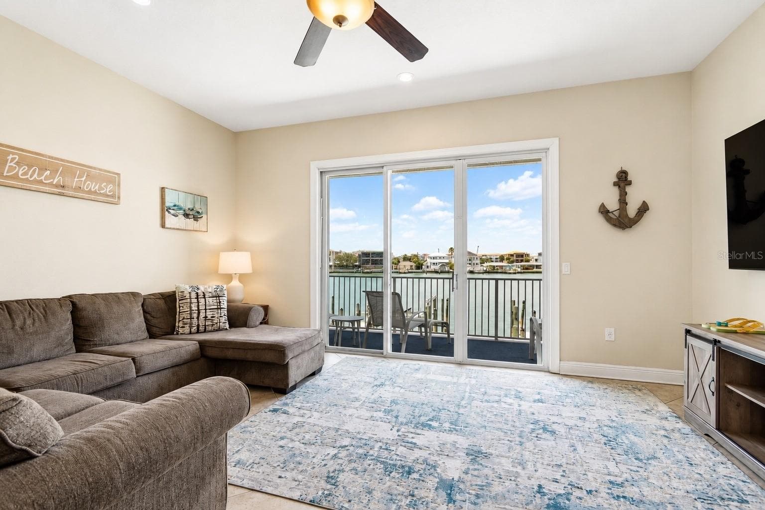 Living Room - 620 BAYWAY BLVD #5, CLEARWATER BEACH