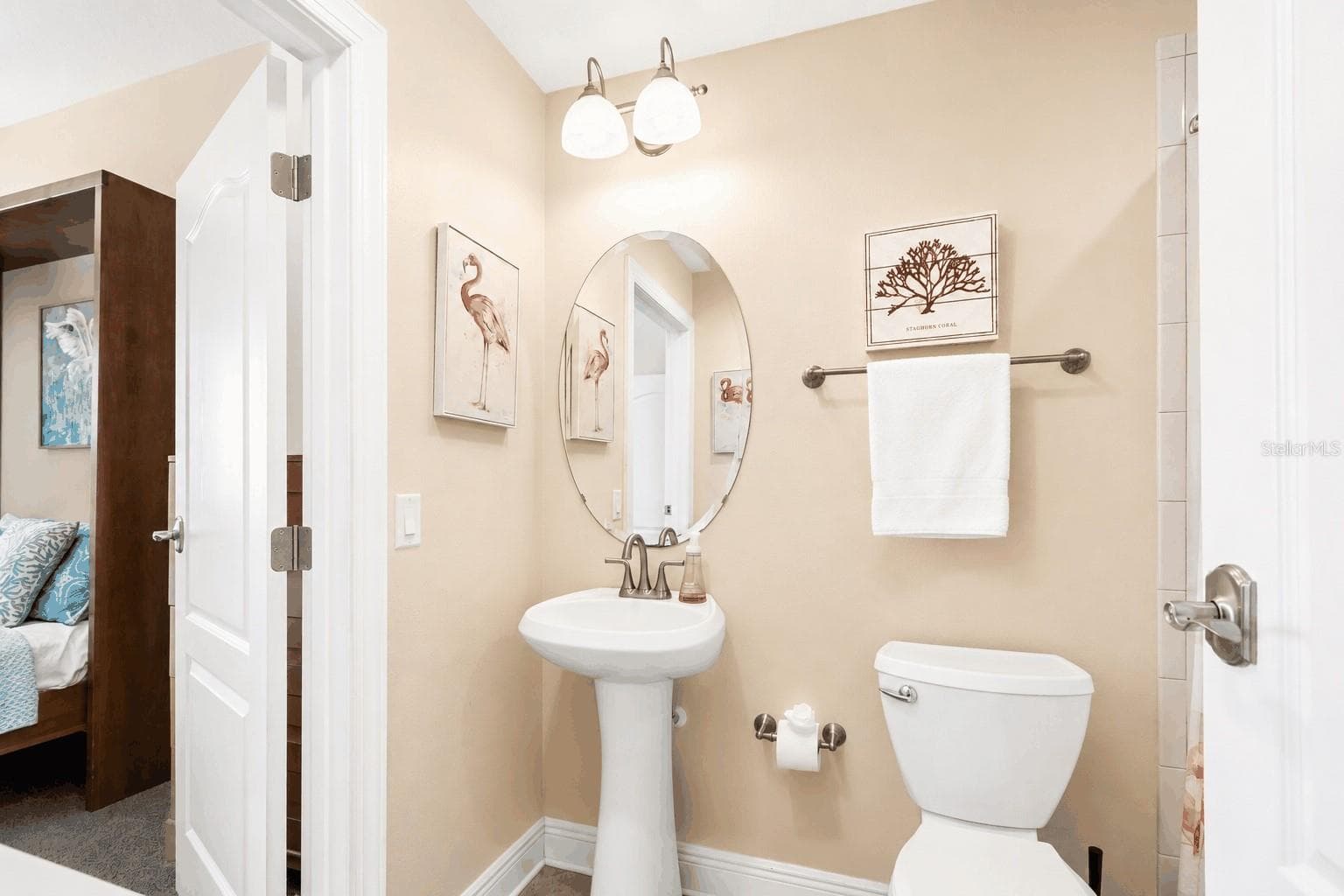 Guest Bath - 620 BAYWAY BLVD #5, CLEARWATER BEACH