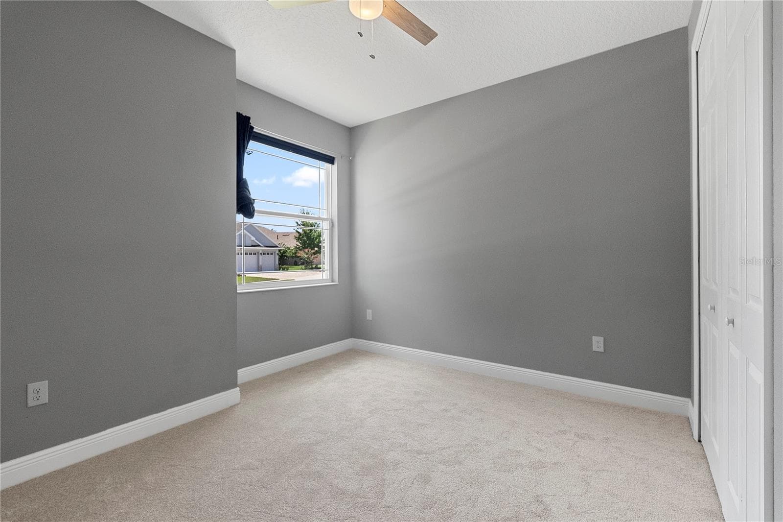 Single Family Residence at 8113 BRIDGEPORT BAY CIR, MOUNT DORA, photo 17 of 37