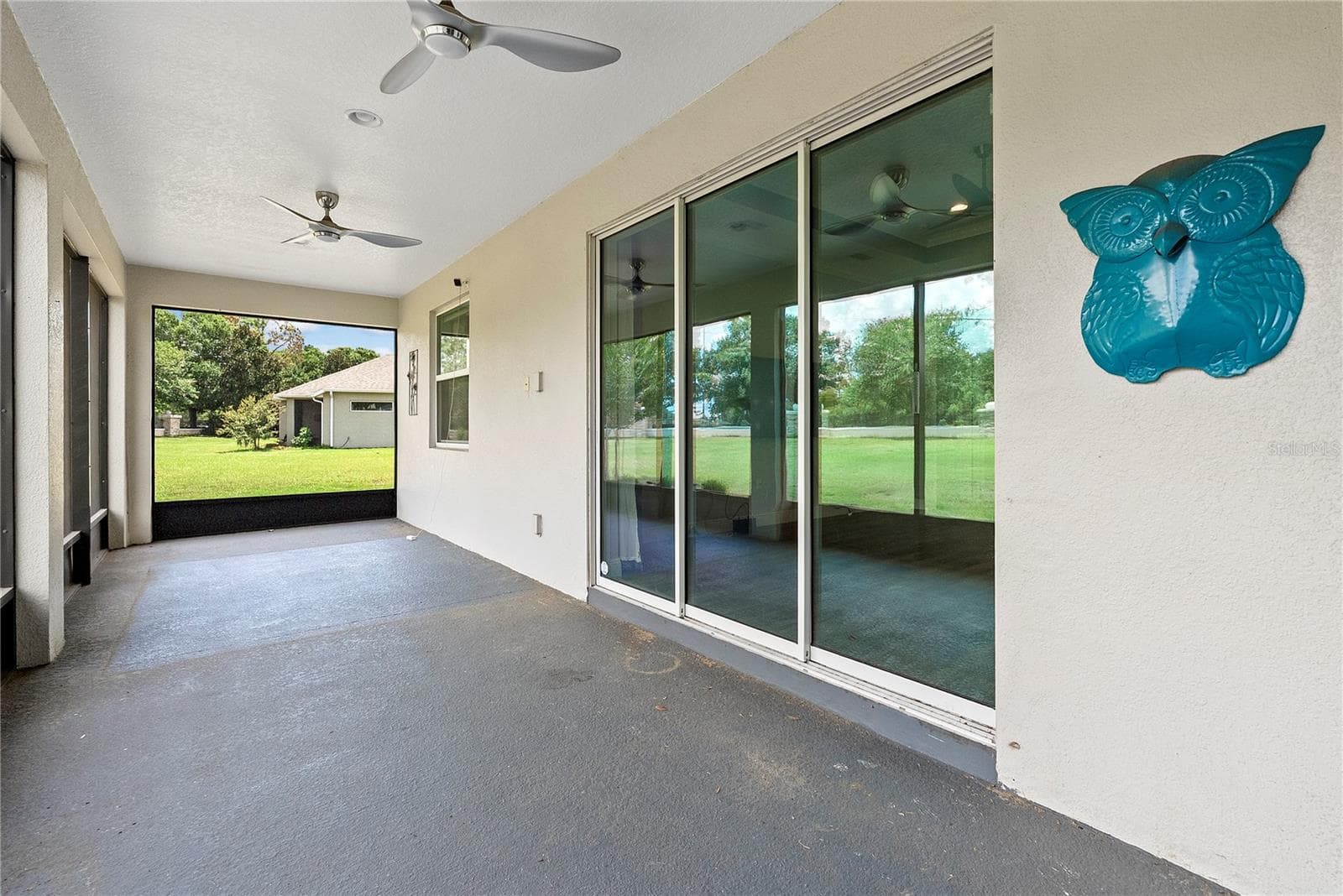 Single Family Residence at 8113 BRIDGEPORT BAY CIR, MOUNT DORA, photo 25 of 37