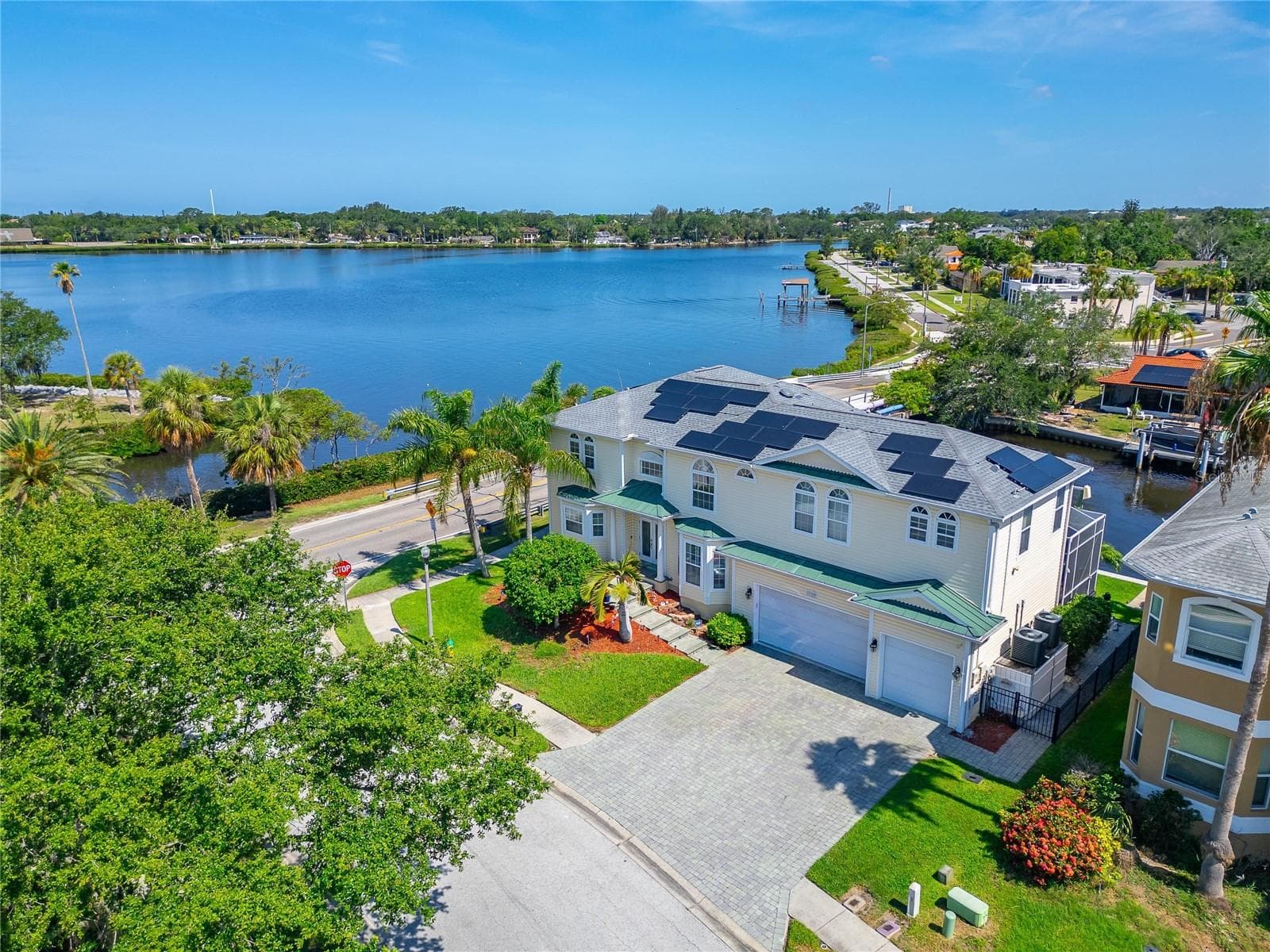 Single Family Residence at 339 MANATEE LN, TARPON SPRINGS, photo 4 of 36