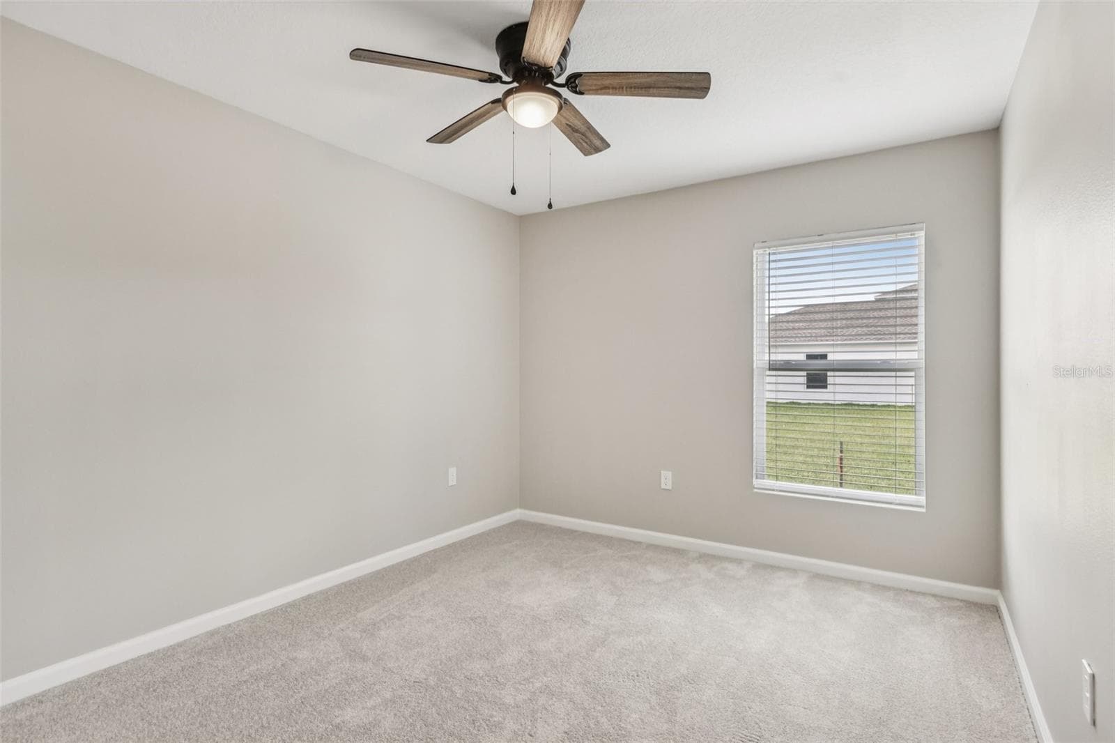 Single Family Residence at 1172 BELLE ISLE LN, DAYTONA BEACH, photo 15 of 25