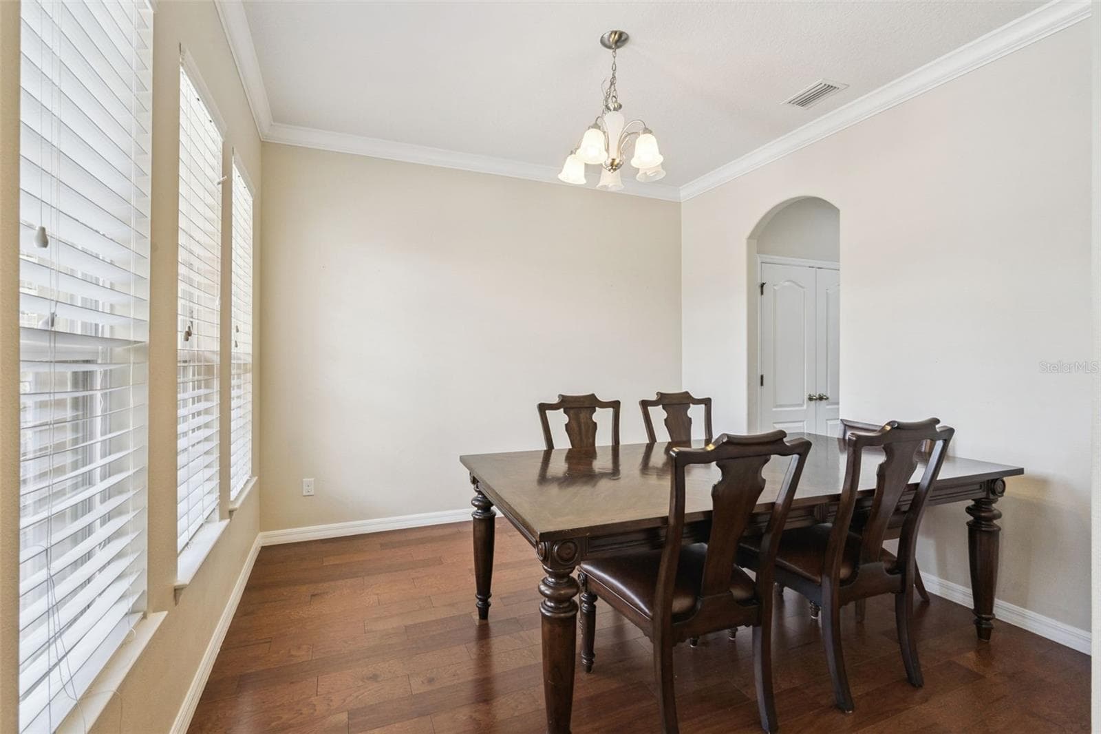 Single Family Residence at 2045 SANDY GARDEN LN, WINTER GARDEN, photo 6 of 45