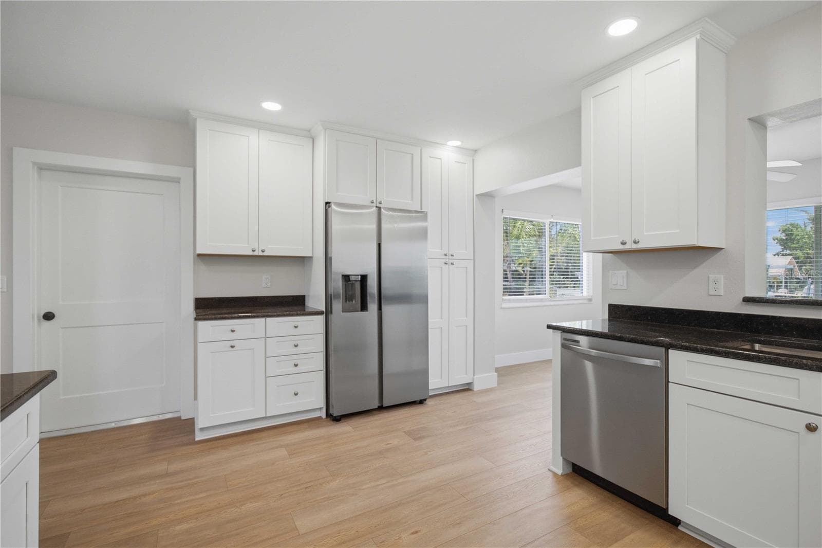 Single Family Residence at 908 24TH AVE W, PALMETTO, photo 15 of 40