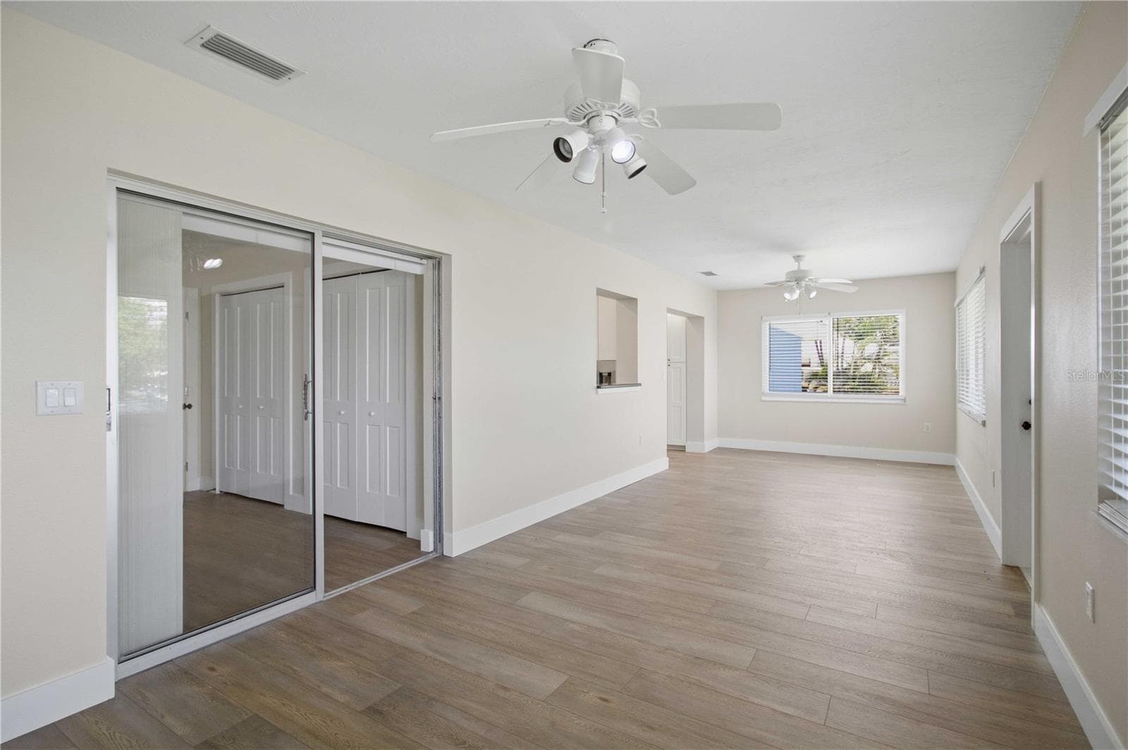 Single Family Residence at 908 24TH AVE W, PALMETTO, photo 20 of 40