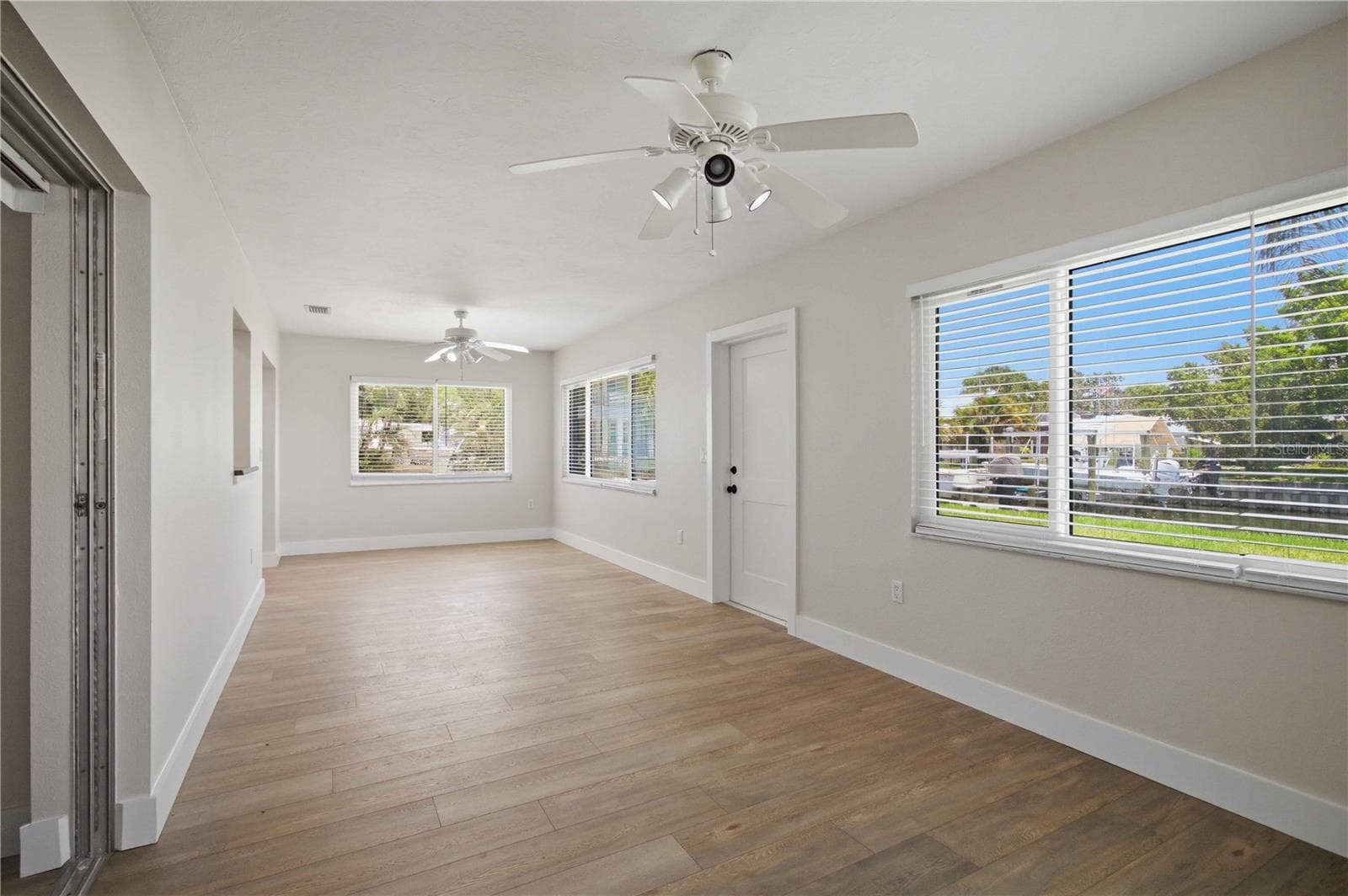 Single Family Residence at 908 24TH AVE W, PALMETTO, photo 21 of 40