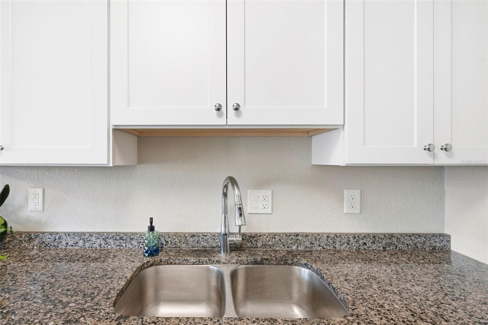 Condominium at 4725 COQUINA KEY DR SE #D, ST PETERSBURG, photo 12 of 49