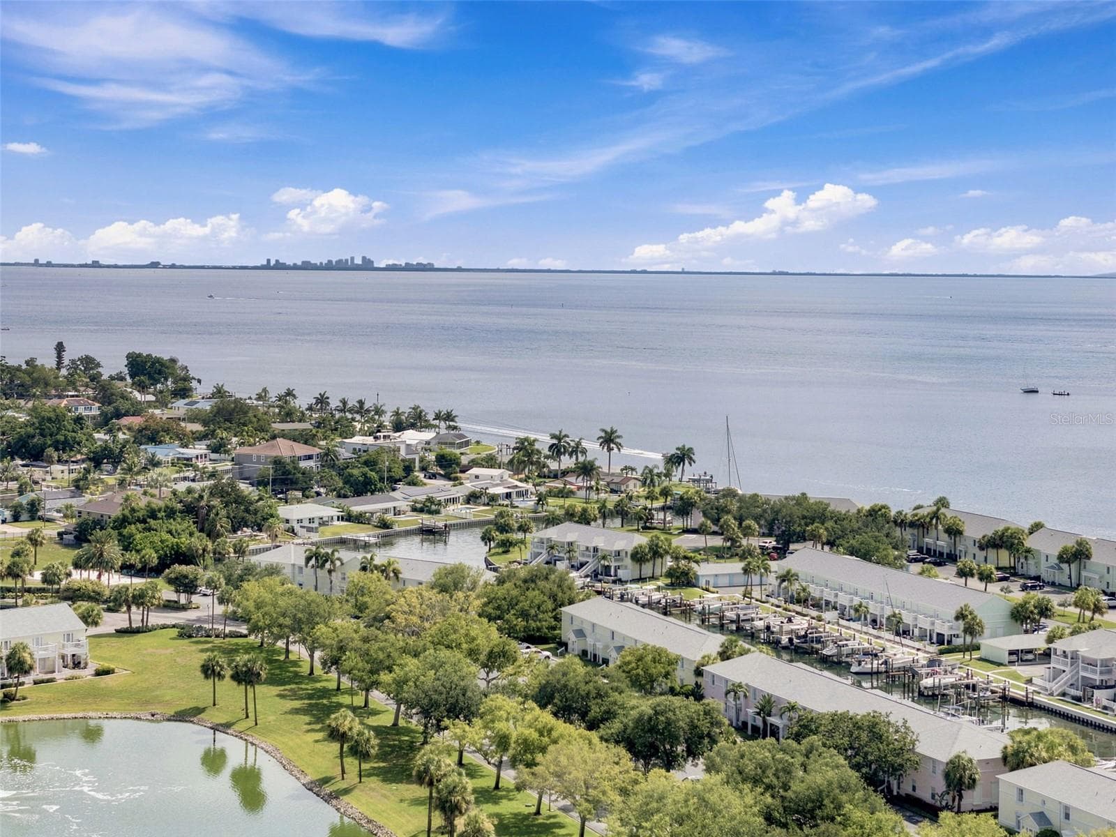 Condominium at 4725 COQUINA KEY DR SE #D, ST PETERSBURG, photo 35 of 49