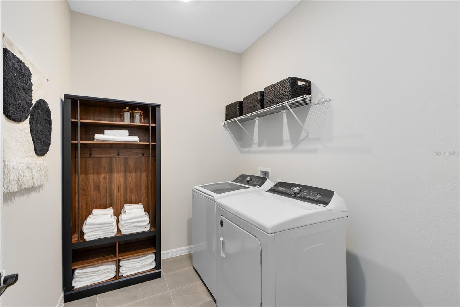 Model Home Design Only. Pictures and furnishings are for illustrative purposes only. Elevations, colors and options may vary. Furniture is for model home staging only. - 5679 FLAME VINE WAY, ST CLOUD