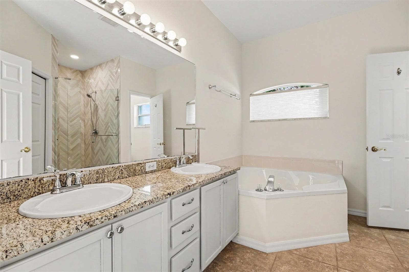 Single Family Residence at 423 STONEHENGE CIR, ROCKLEDGE, photo 18 of 41