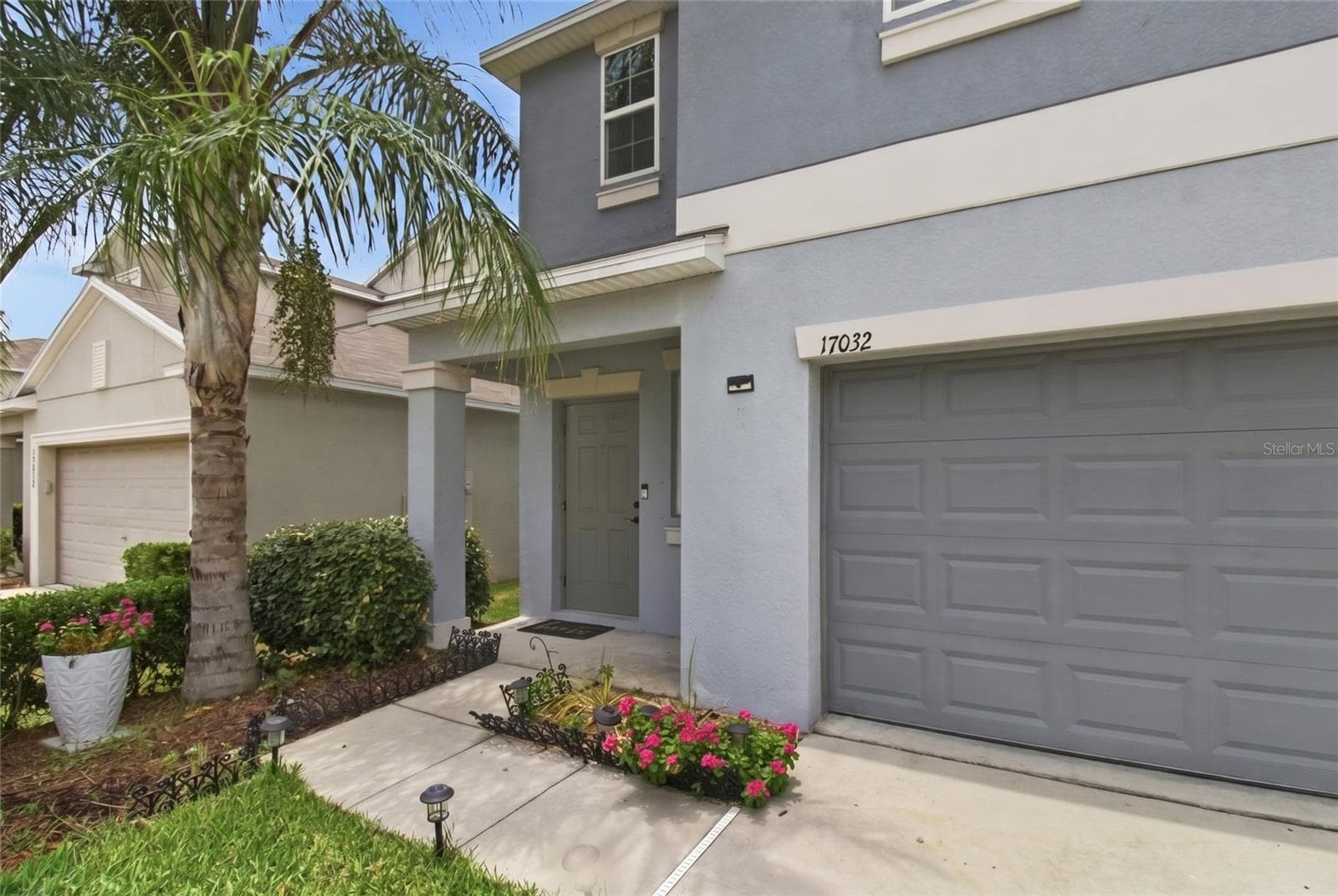 Single Family Residence at 17032 YELLOW PINE ST, WIMAUMA, photo 3 of 28