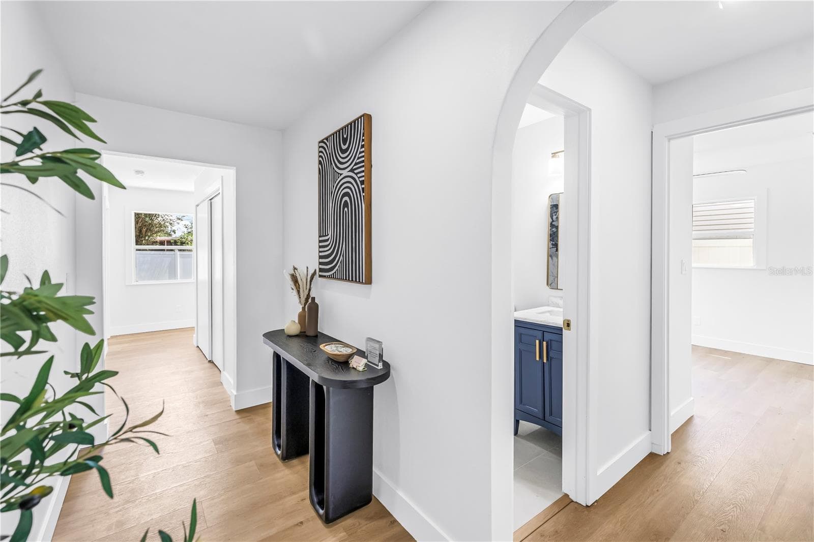 Single Family Residence at 1221 36TH TER N, ST PETERSBURG, photo 6 of 43