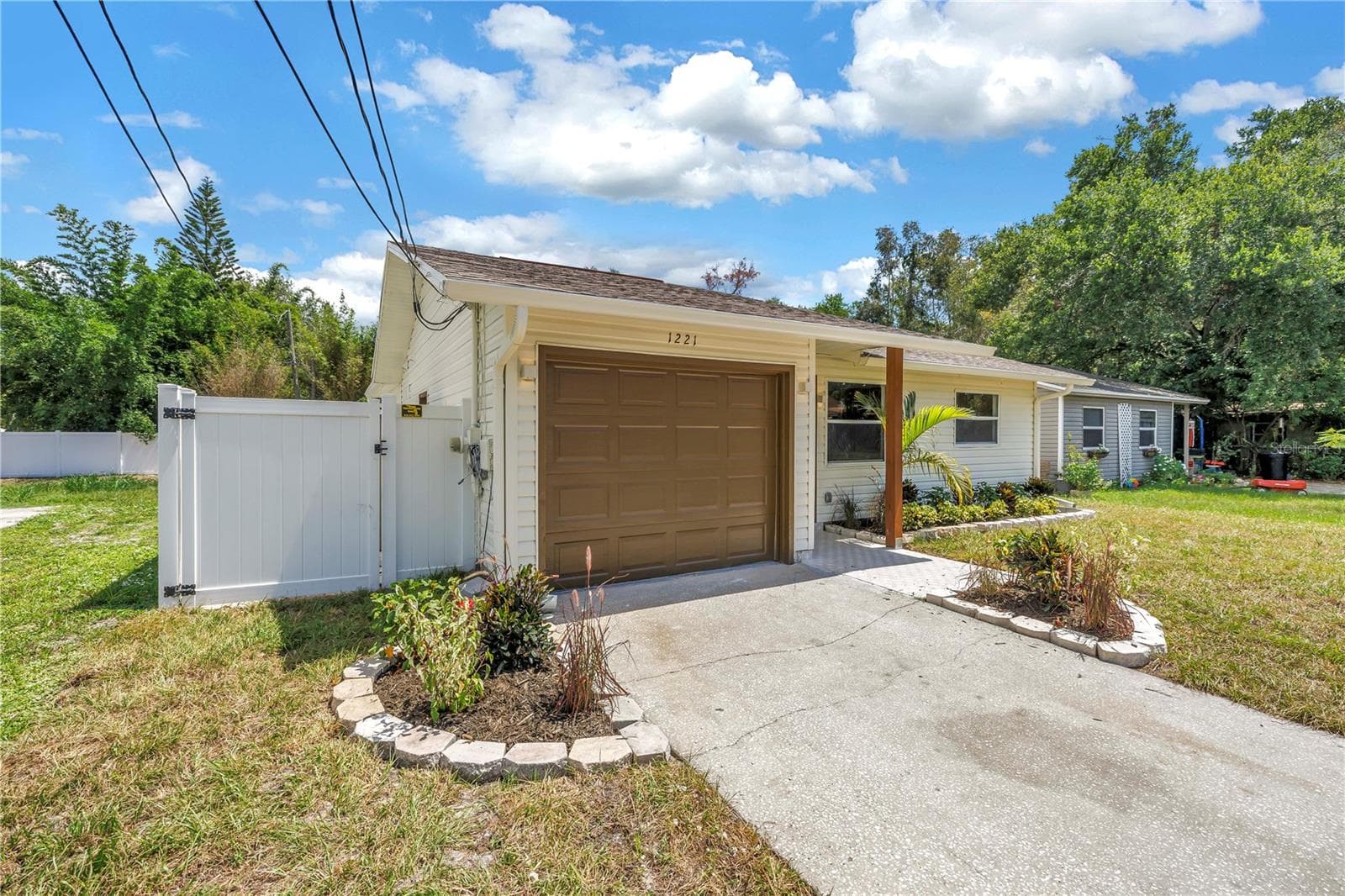 Single Family Residence at 1221 36TH TER N, ST PETERSBURG, photo 41 of 43