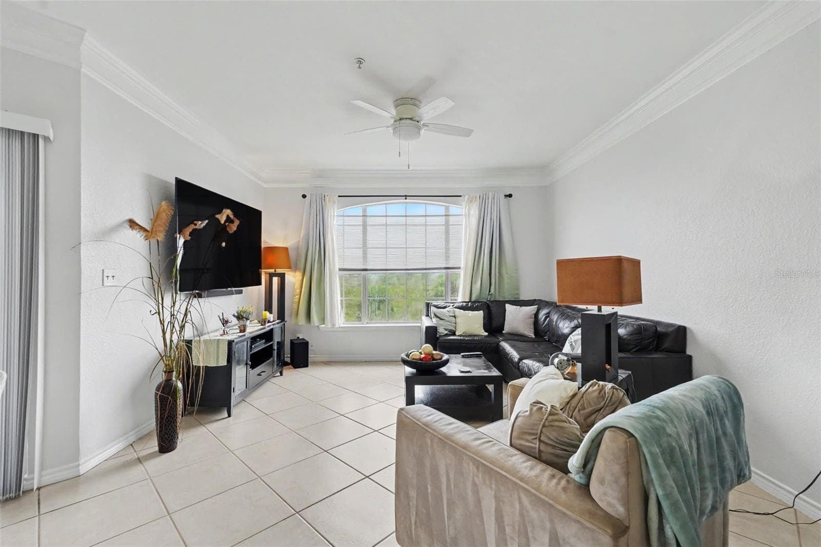 Condominium at 4306 BAYSIDE VILLAGE DR #301, TAMPA, photo 3 of 26