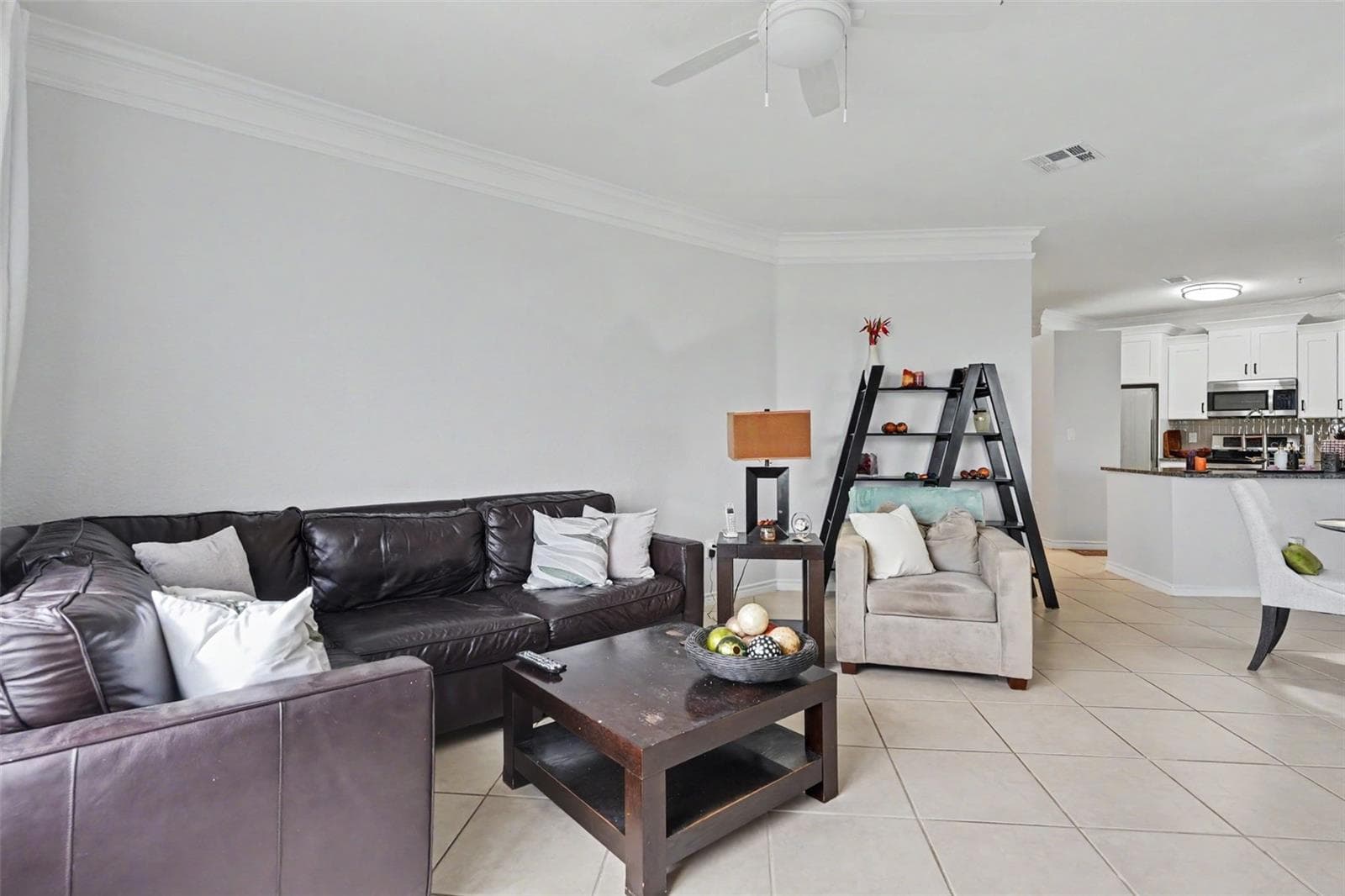 Condominium at 4306 BAYSIDE VILLAGE DR #301, TAMPA, photo 6 of 26