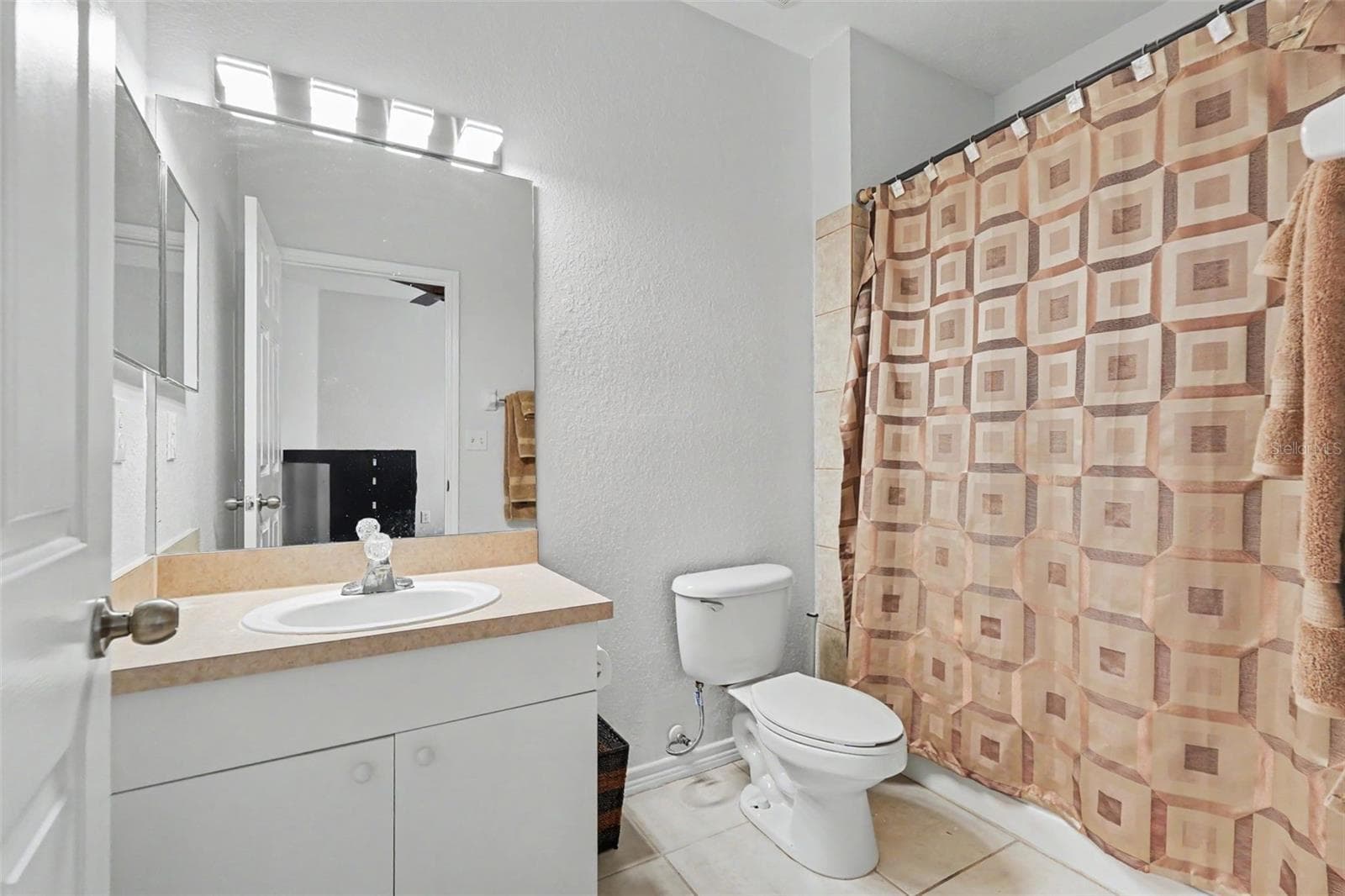 Condominium at 4306 BAYSIDE VILLAGE DR #301, TAMPA, photo 14 of 26