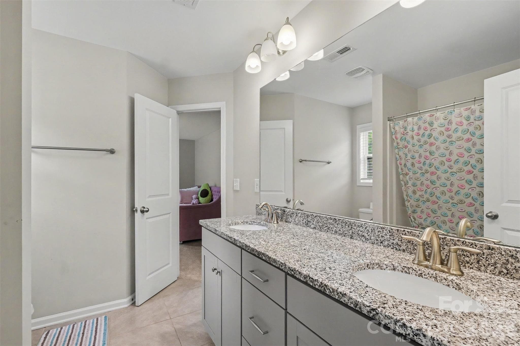 Single Family Residence at 2010 Burton Point Court, Waxhaw, photo 32 of 48