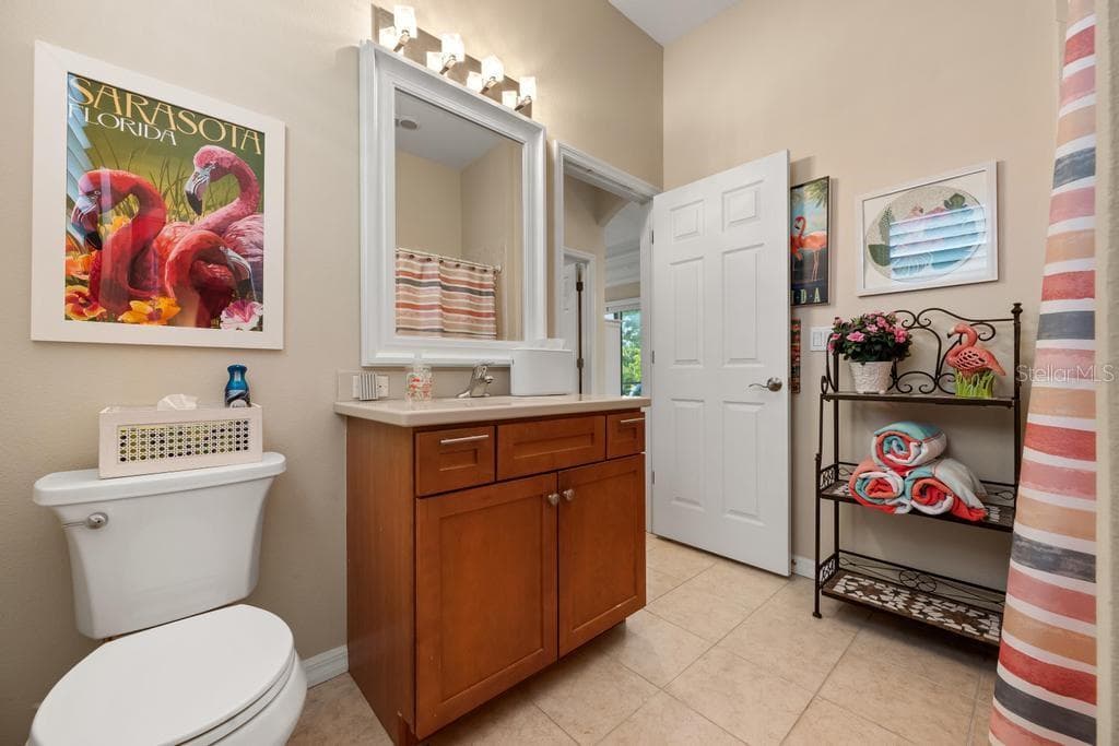 Single Family Residence at 264 DAHLIA CT, BRADENTON, photo 24 of 60
