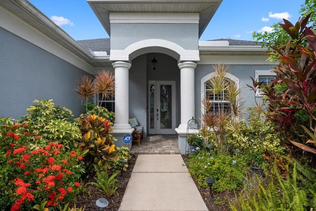 Single Family Residence at 264 DAHLIA CT, BRADENTON, photo 42 of 60