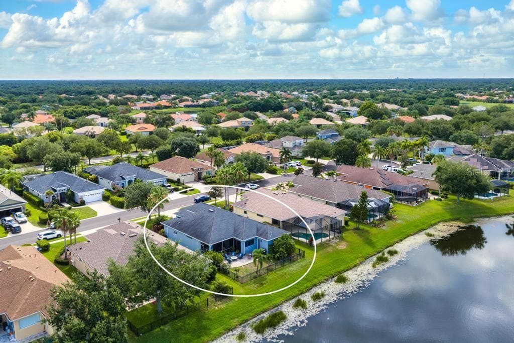 Single Family Residence at 264 DAHLIA CT, BRADENTON, photo 51 of 60