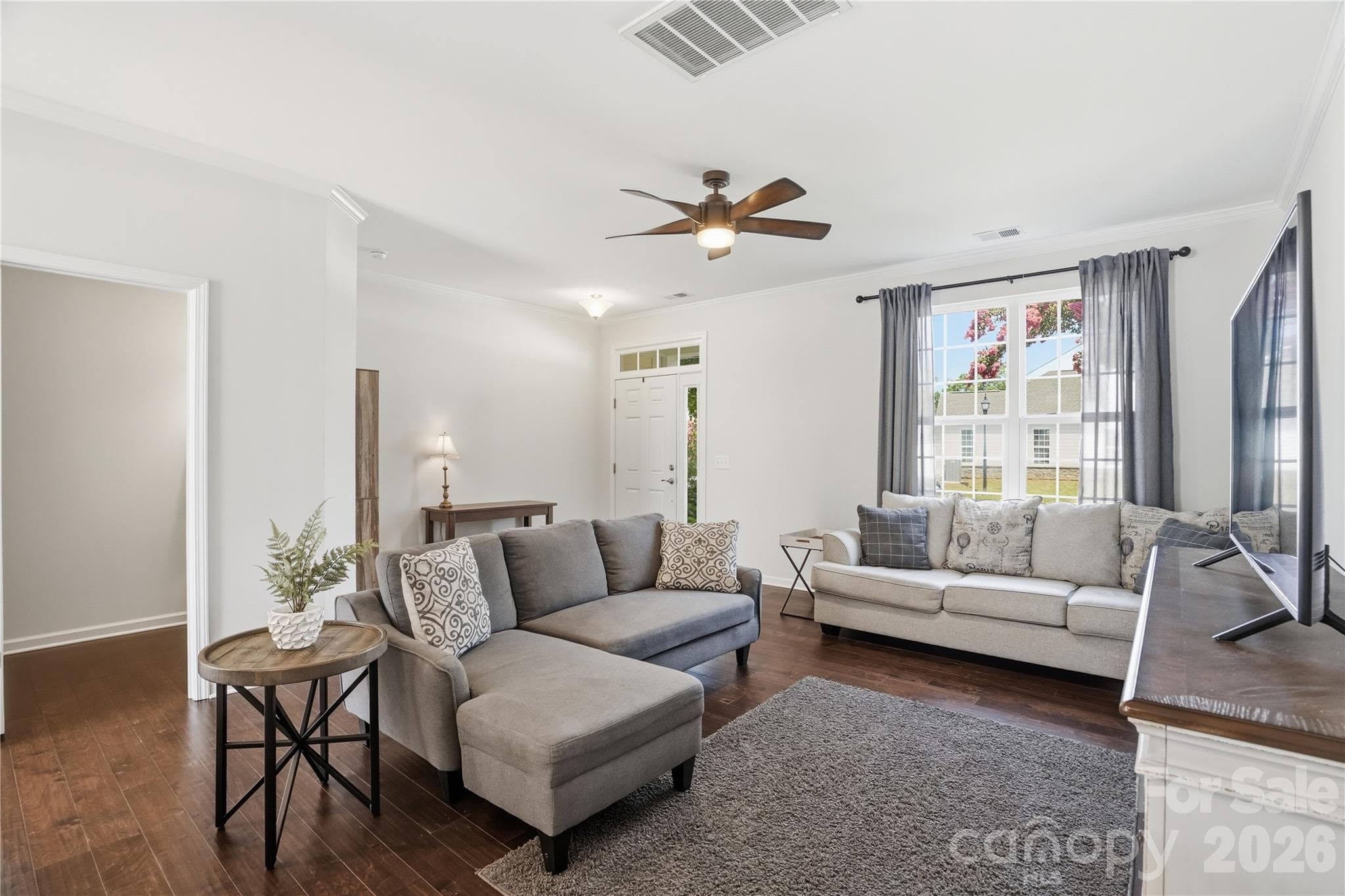 Townhouse at 460 Spring Gardens Drive, Belmont, photo 4 of 29