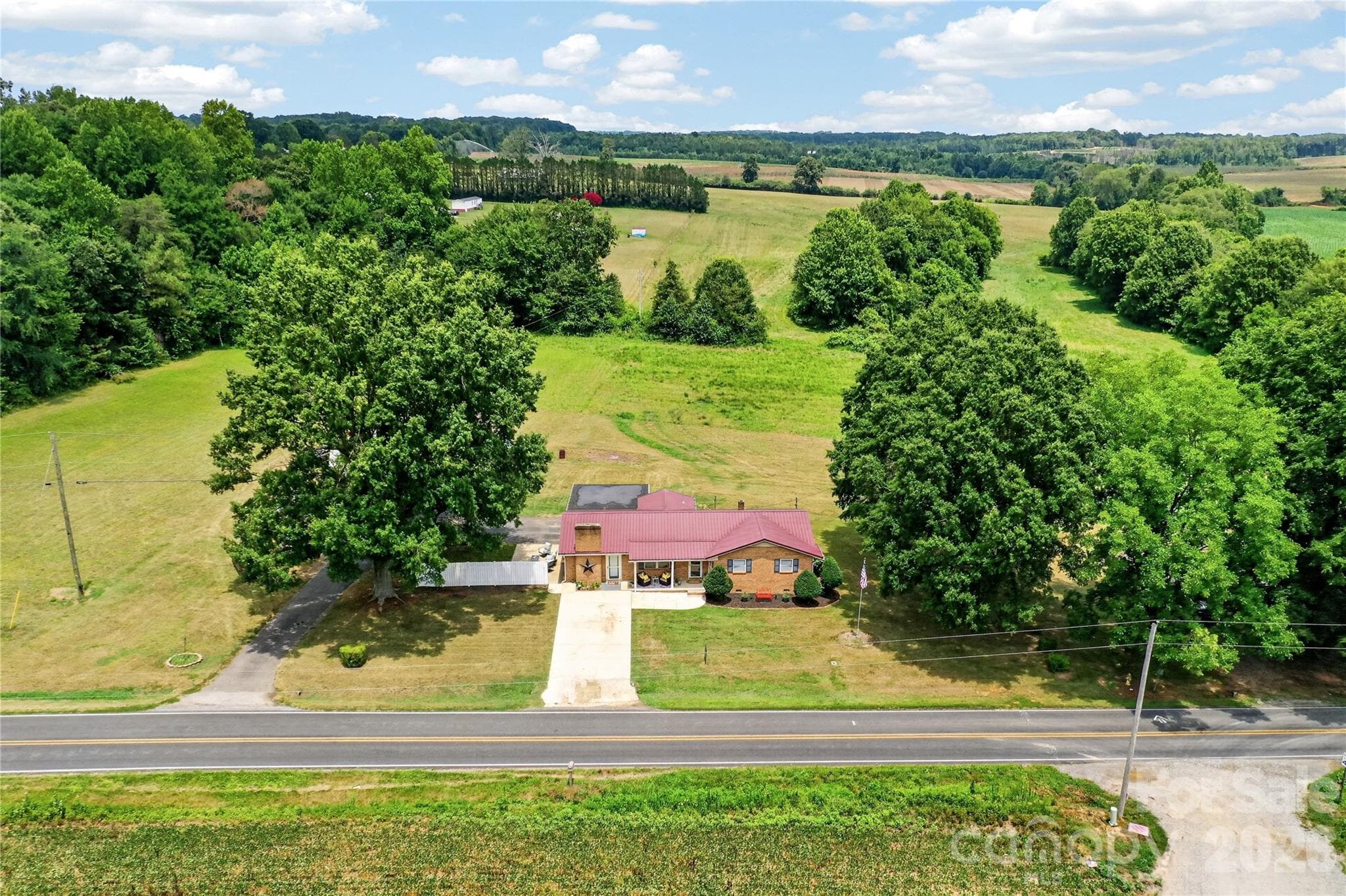 Single Family Residence at 1316 Drumstand Road, Stony Point, photo 4 of 39