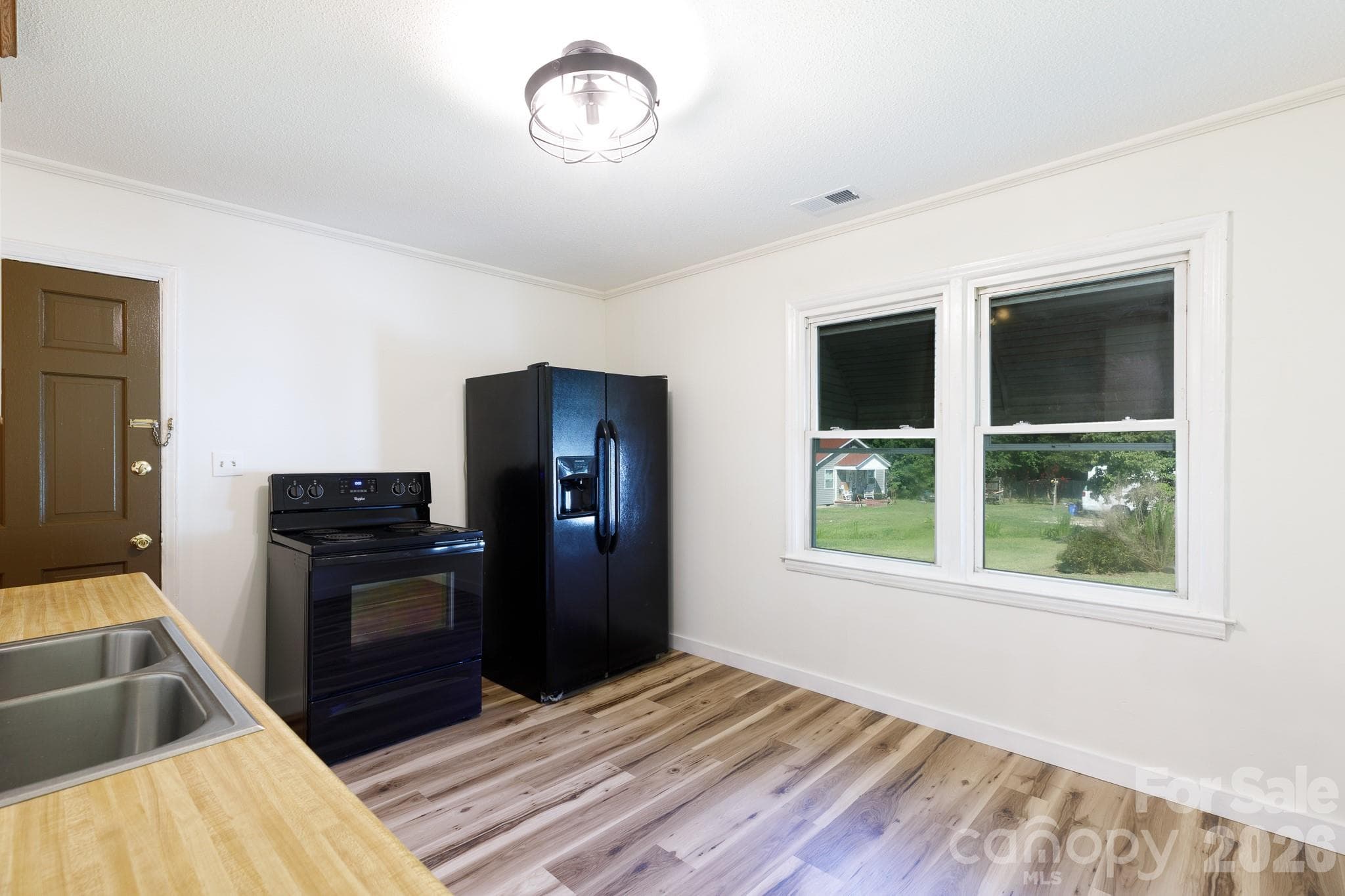 Single Family Residence at 3270 Bridges Drive, Rock Hill, photo 14 of 35