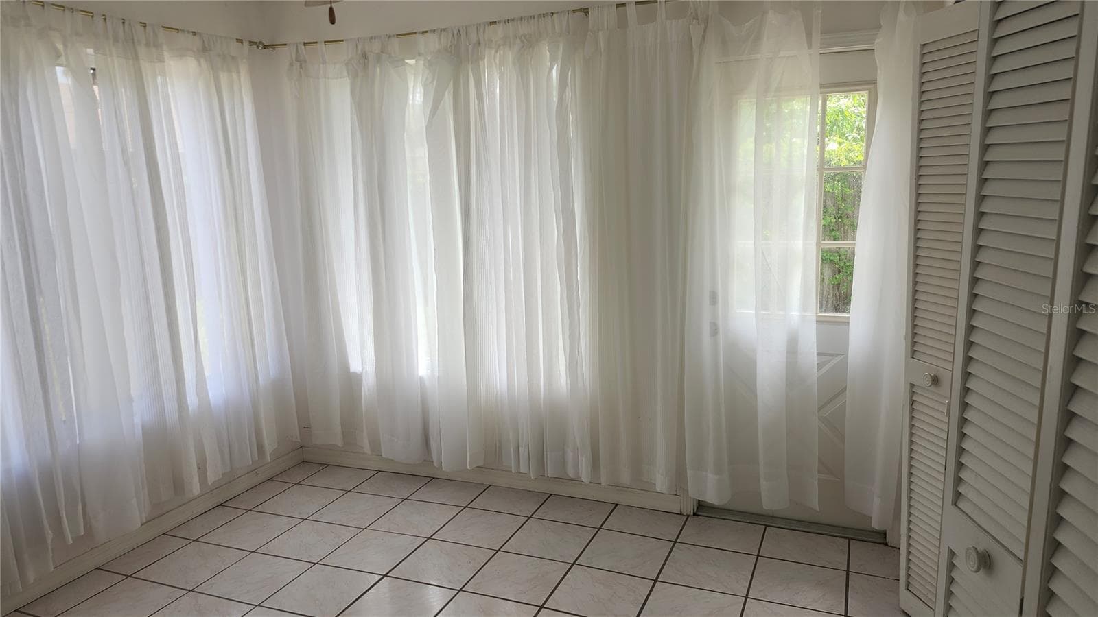 Condominium at 4007 78TH ST W #4007, BRADENTON, photo 18 of 20