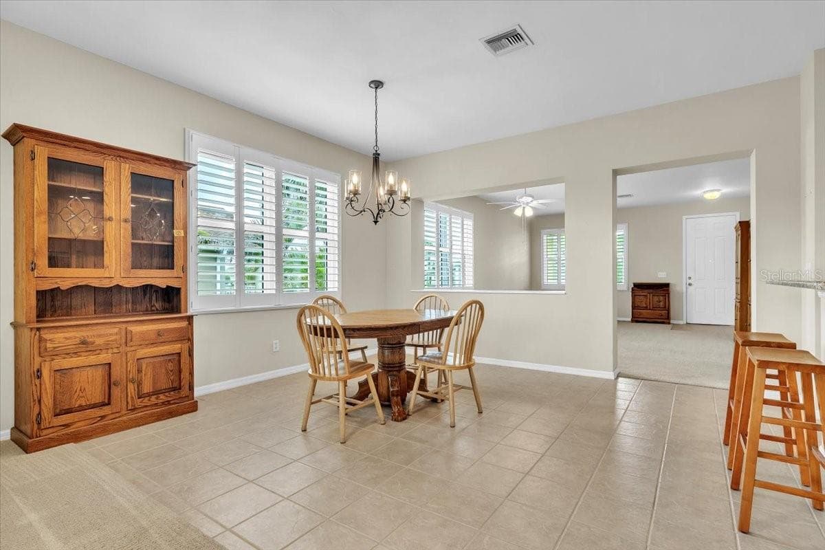 Single Family Residence at 12933 SW PEMBROKE CIR S, LAKE SUZY, photo 17 of 47