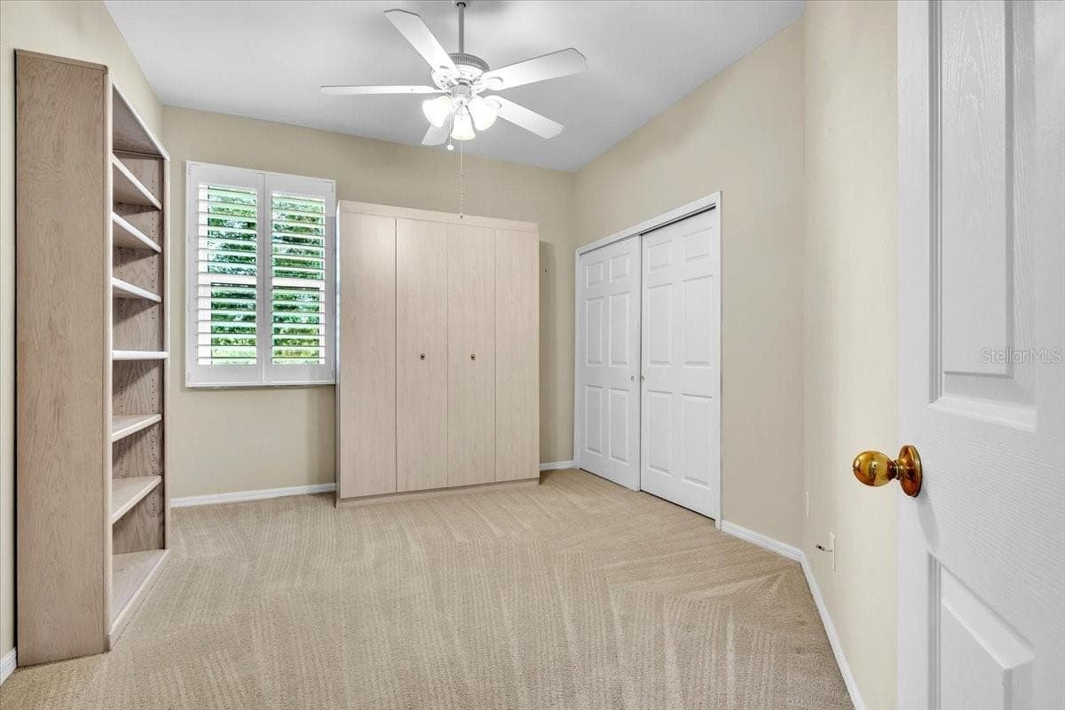 Single Family Residence at 12933 SW PEMBROKE CIR S, LAKE SUZY, photo 26 of 47