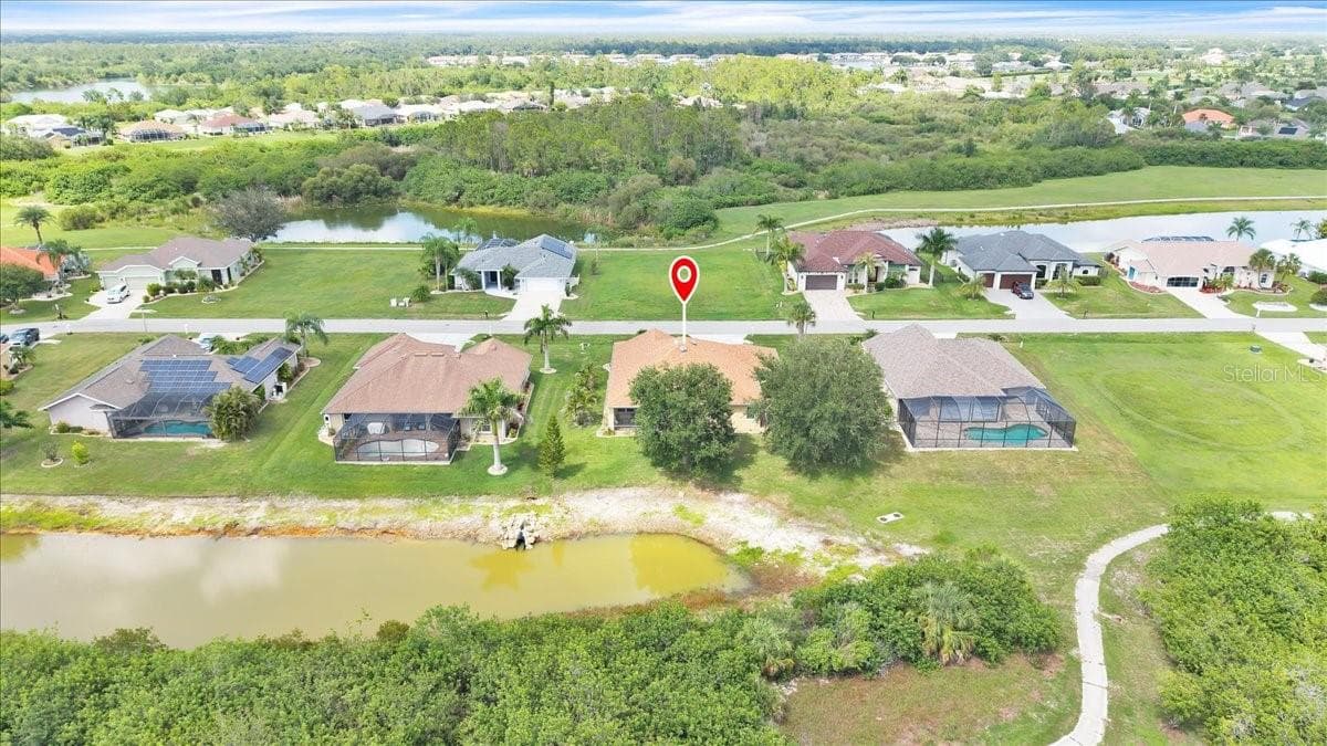 Single Family Residence at 12933 SW PEMBROKE CIR S, LAKE SUZY, photo 44 of 47