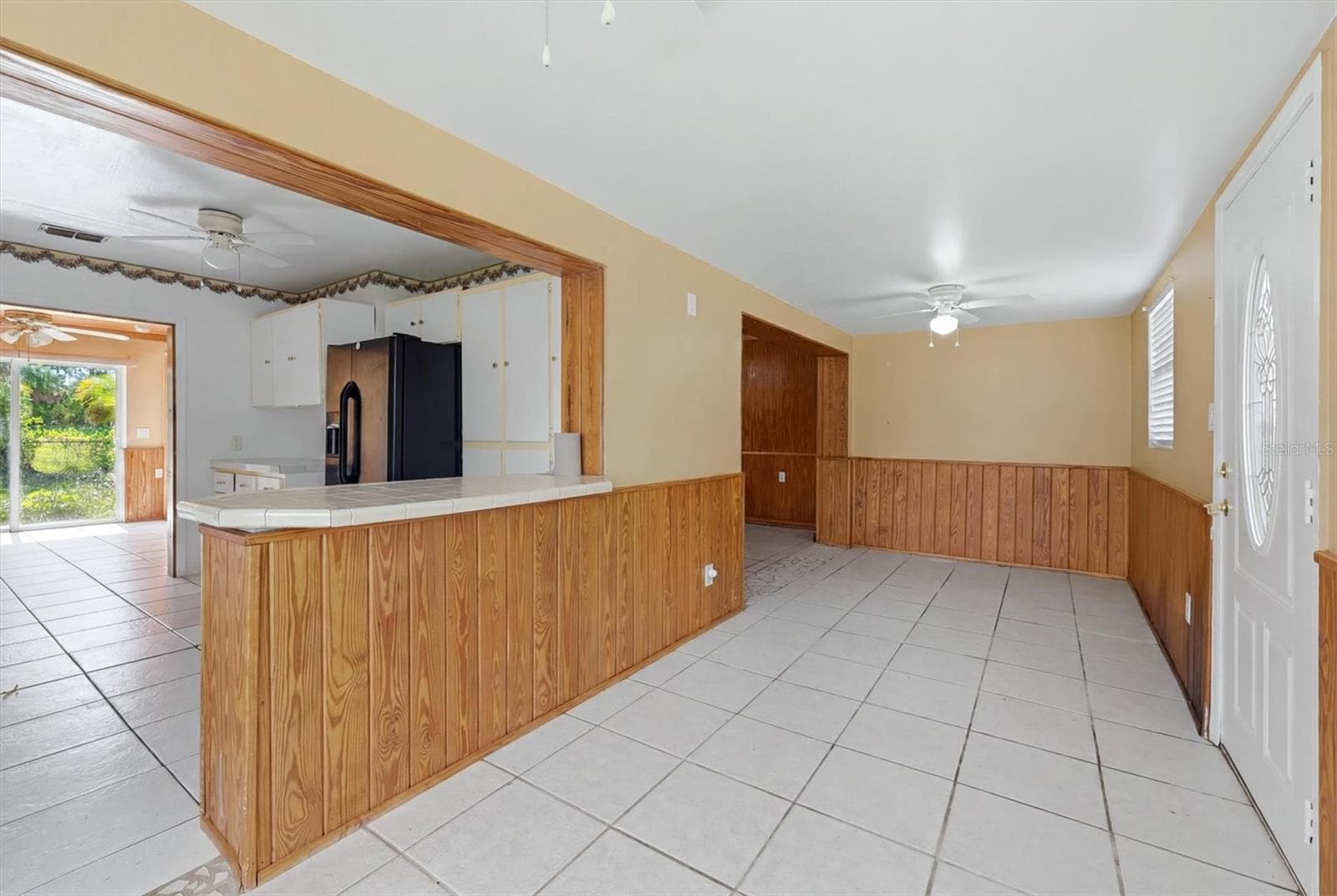 Triplex at 200 ORDUNA DR, NORTH PORT, photo 14 of 38