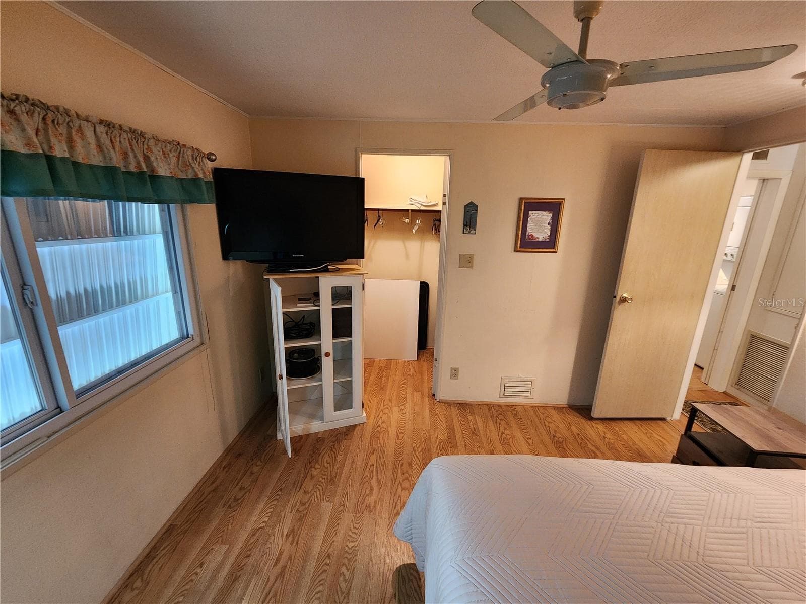 Guest Bedroom walk-in closet - 808 53RD AVE E #169, BRADENTON