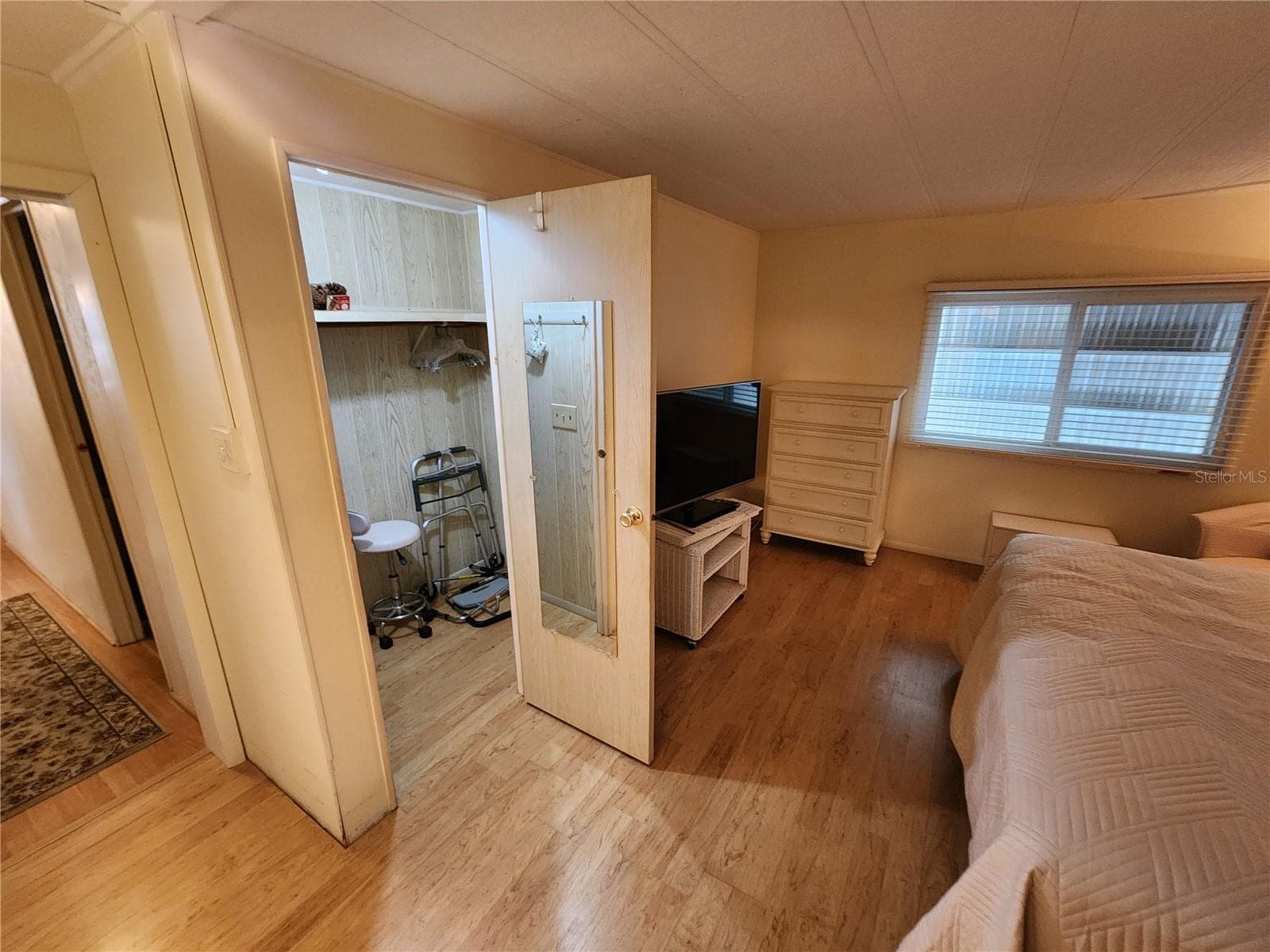 Manufactured Home at 808 53RD AVE E #169, BRADENTON, photo 33 of 44