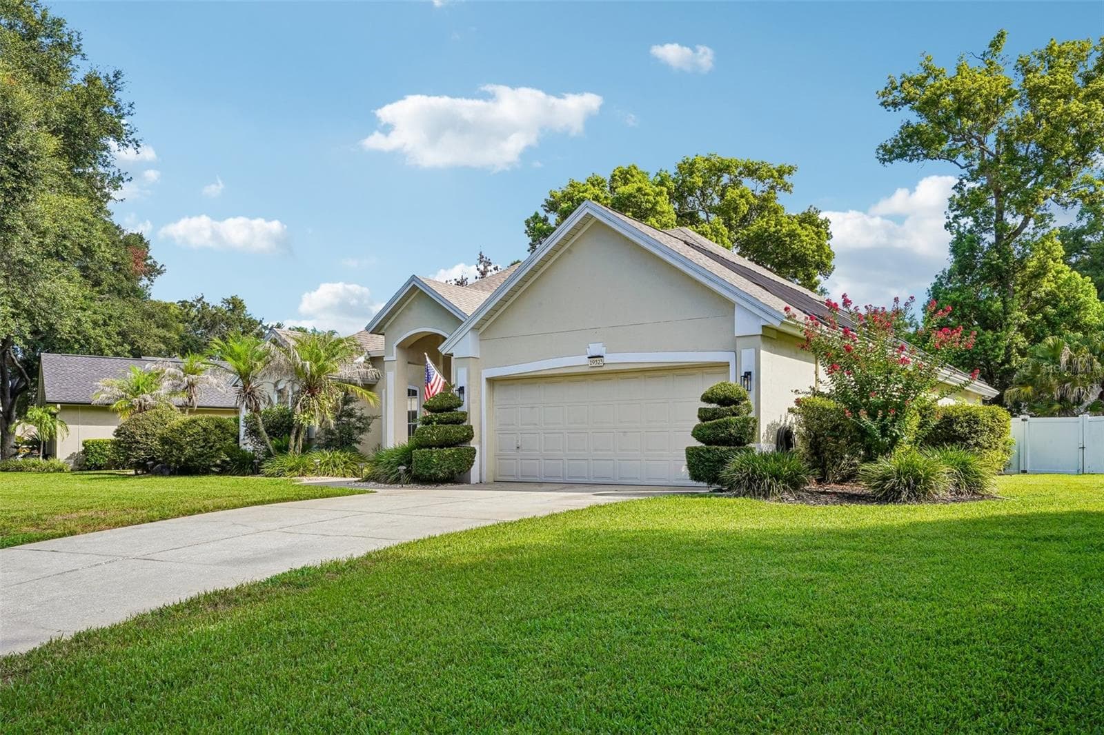 Single Family Residence at 19323 PARK PLACE BLVD, EUSTIS, photo 5 of 82