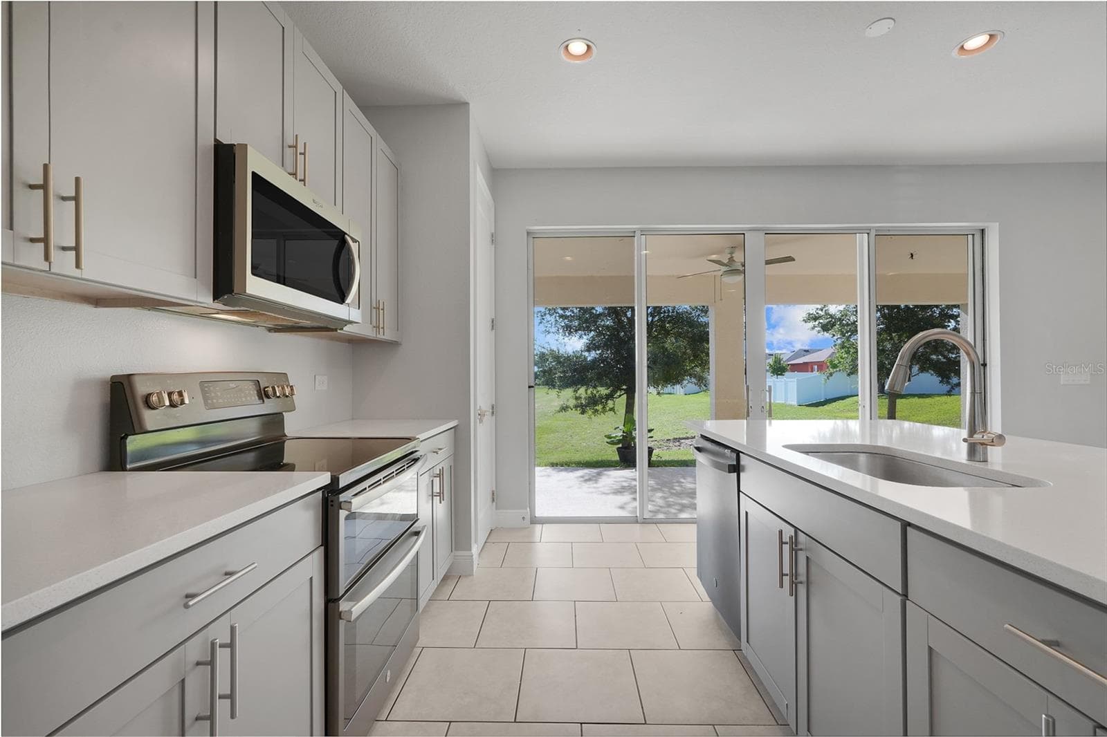 Single Family Residence at 1230 STRATTON AVE, GROVELAND, photo 12 of 49