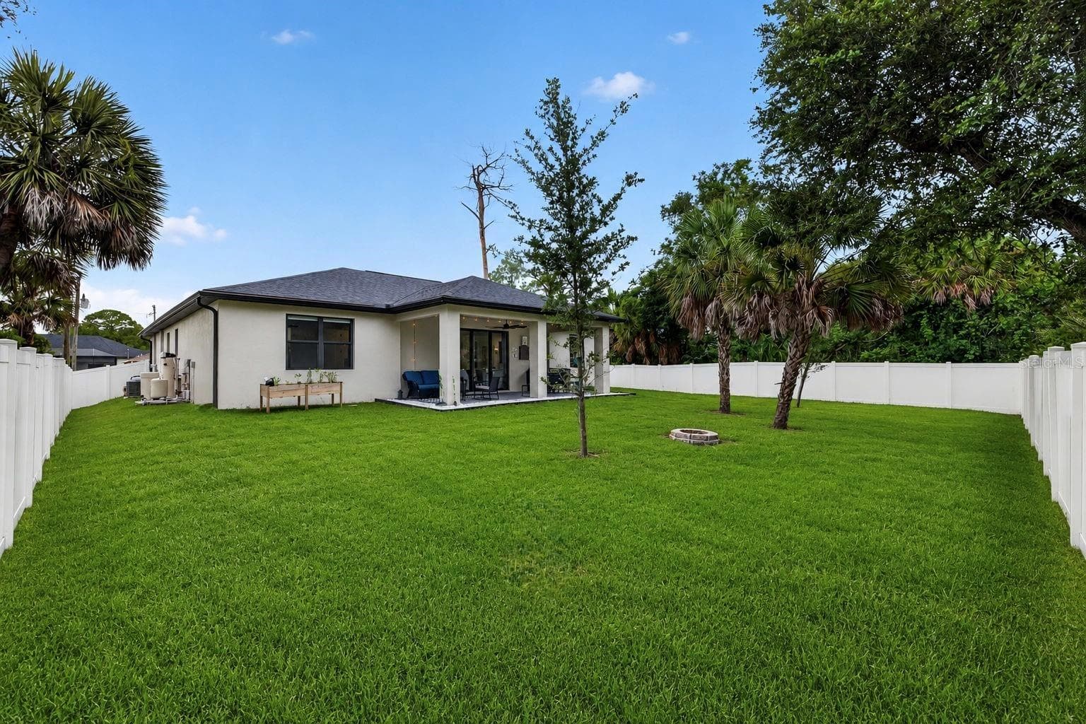 Single Family Residence at 3772 PARKINS TER, NORTH PORT, photo 24 of 33