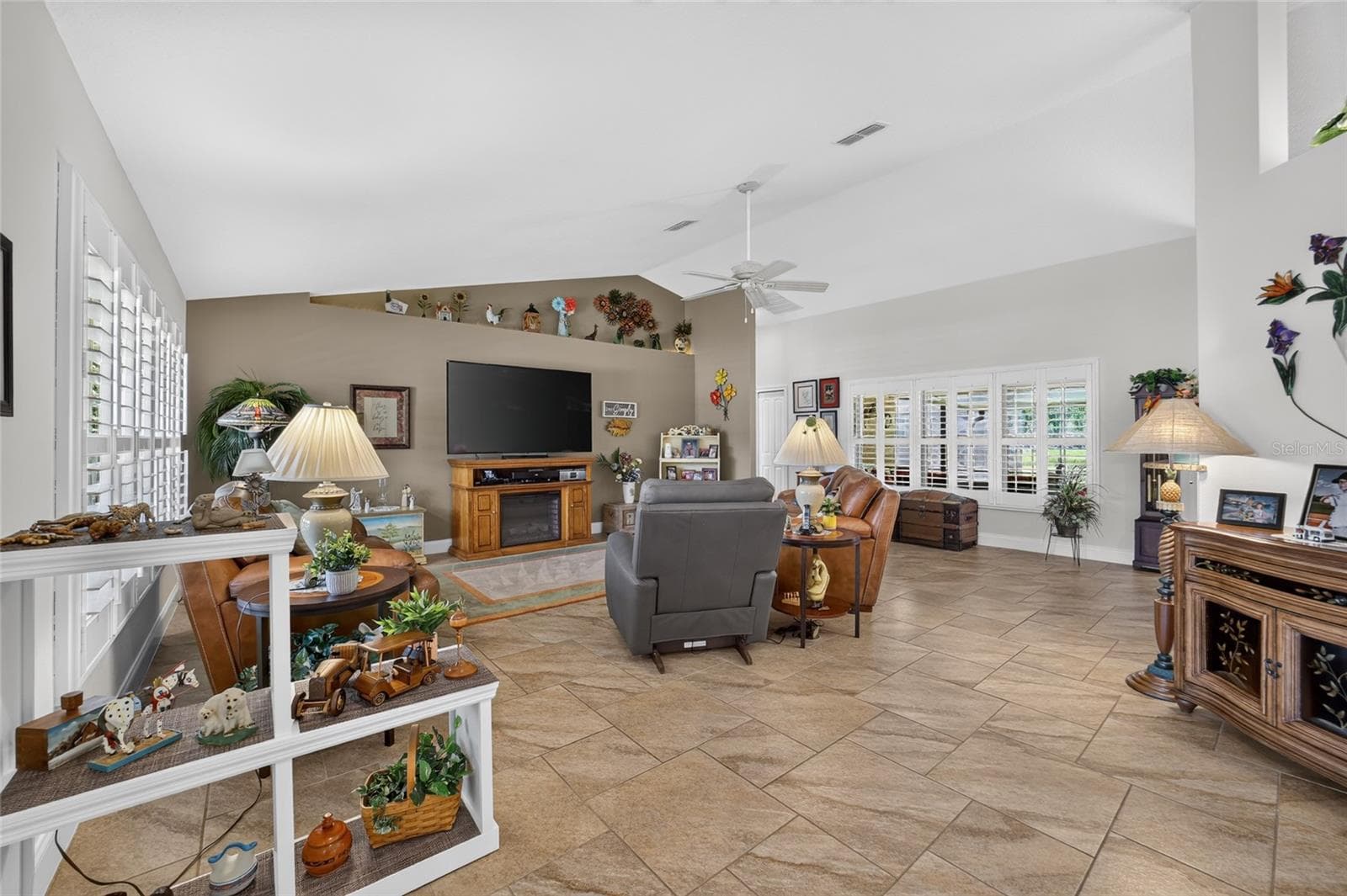 Living room from front door facing left - 16364 SE 89TH TER, SUMMERFIELD