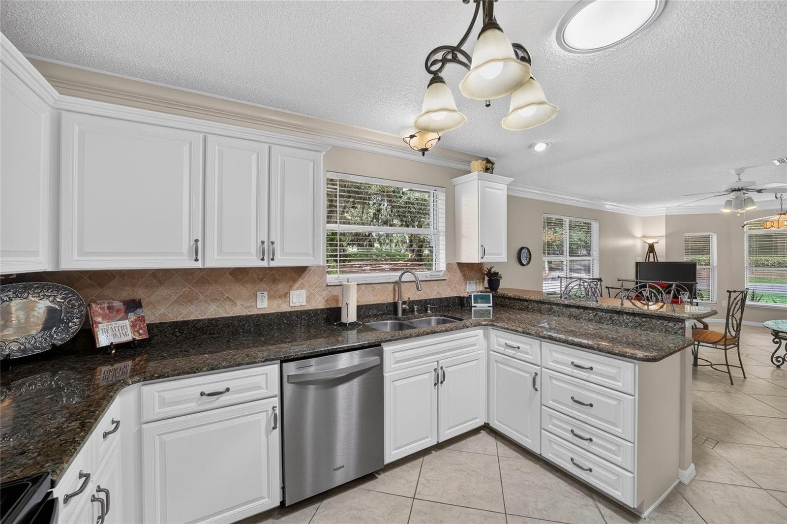 Kitchen - 1230 DESILVA ST, THE VILLAGES