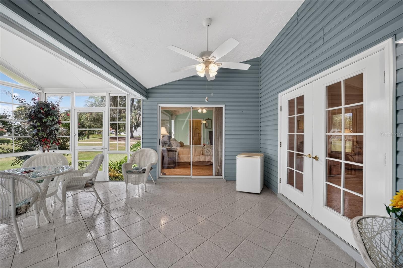Lanai - 1230 DESILVA ST, THE VILLAGES