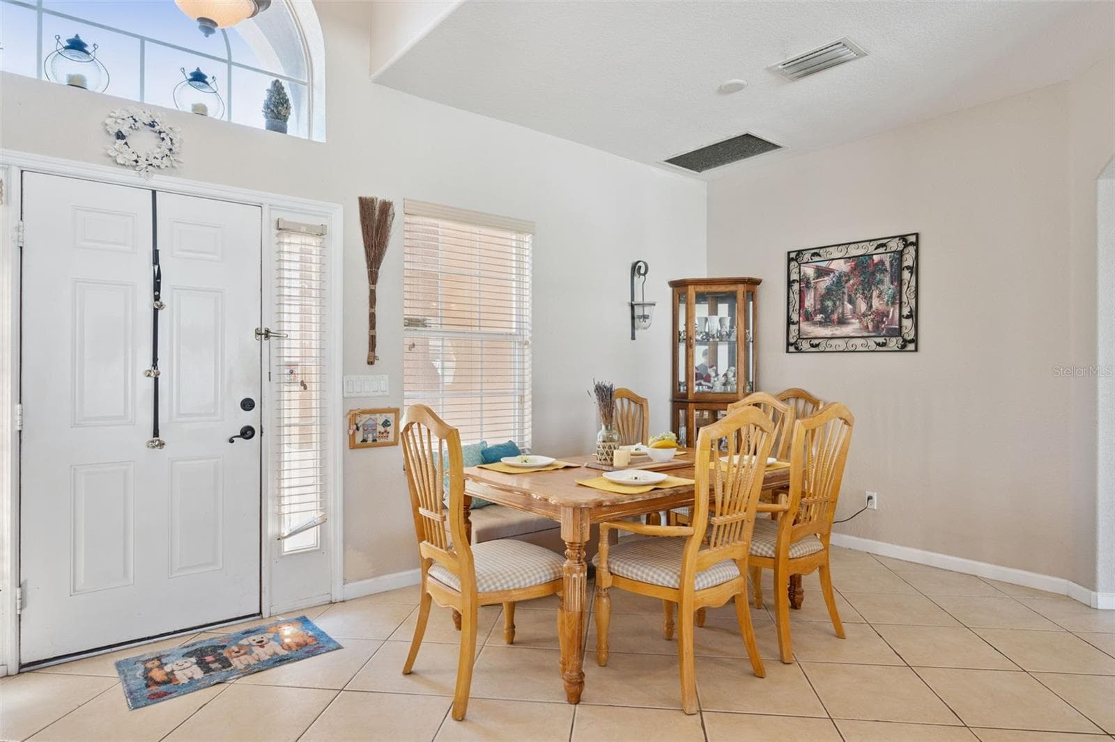 Single Family Residence at 2930 WHITE CEDAR CIR, KISSIMMEE, photo 2 of 24