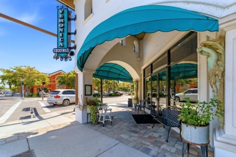 Yummy restaurants - 1850 MAGNOLIA ST, SARASOTA