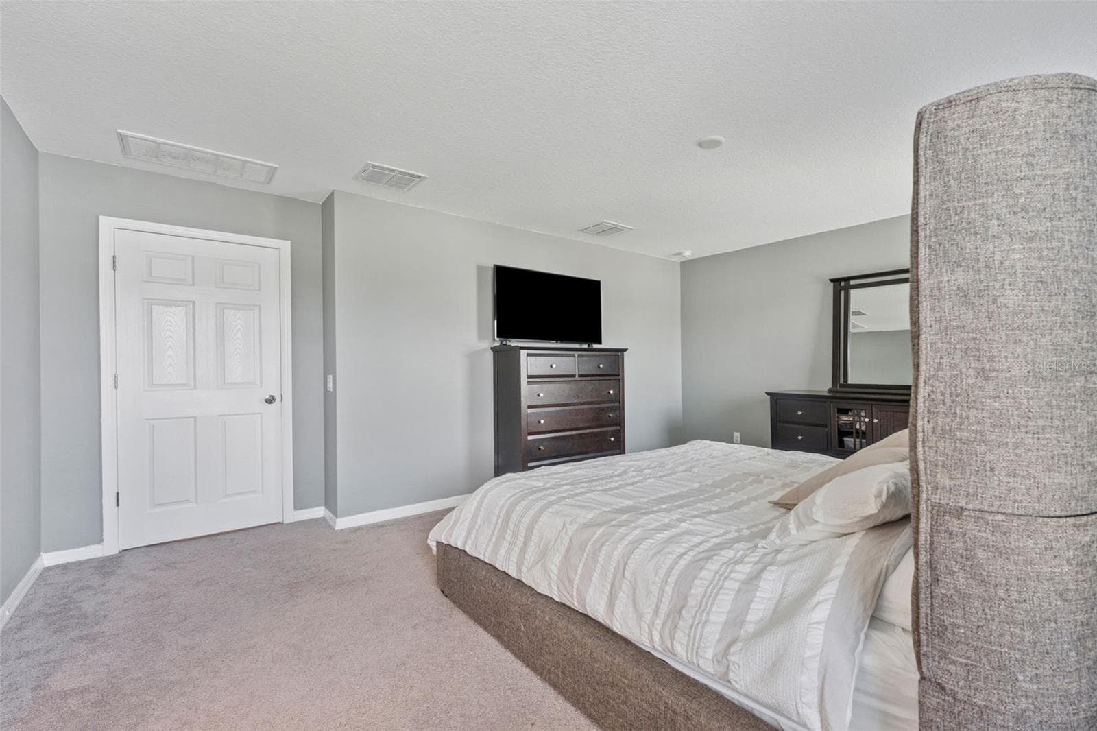 Single Family Residence at 3047 ADAMS CROSS DR, ZEPHYRHILLS, photo 18 of 41