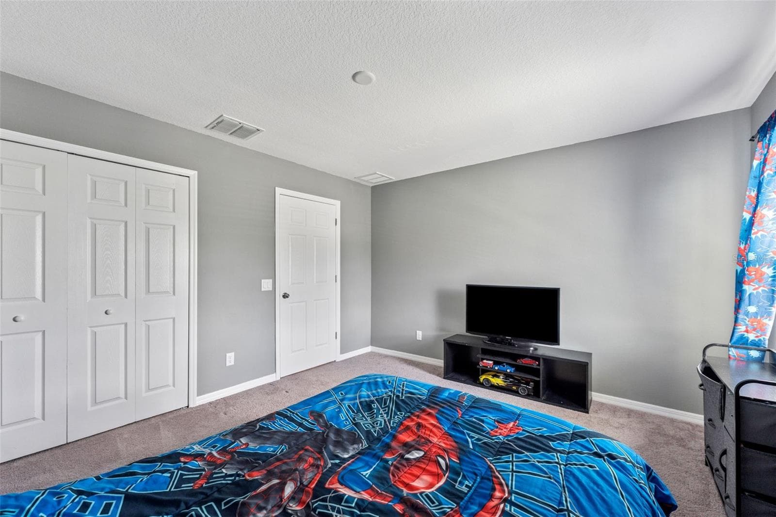 Single Family Residence at 3047 ADAMS CROSS DR, ZEPHYRHILLS, photo 26 of 41