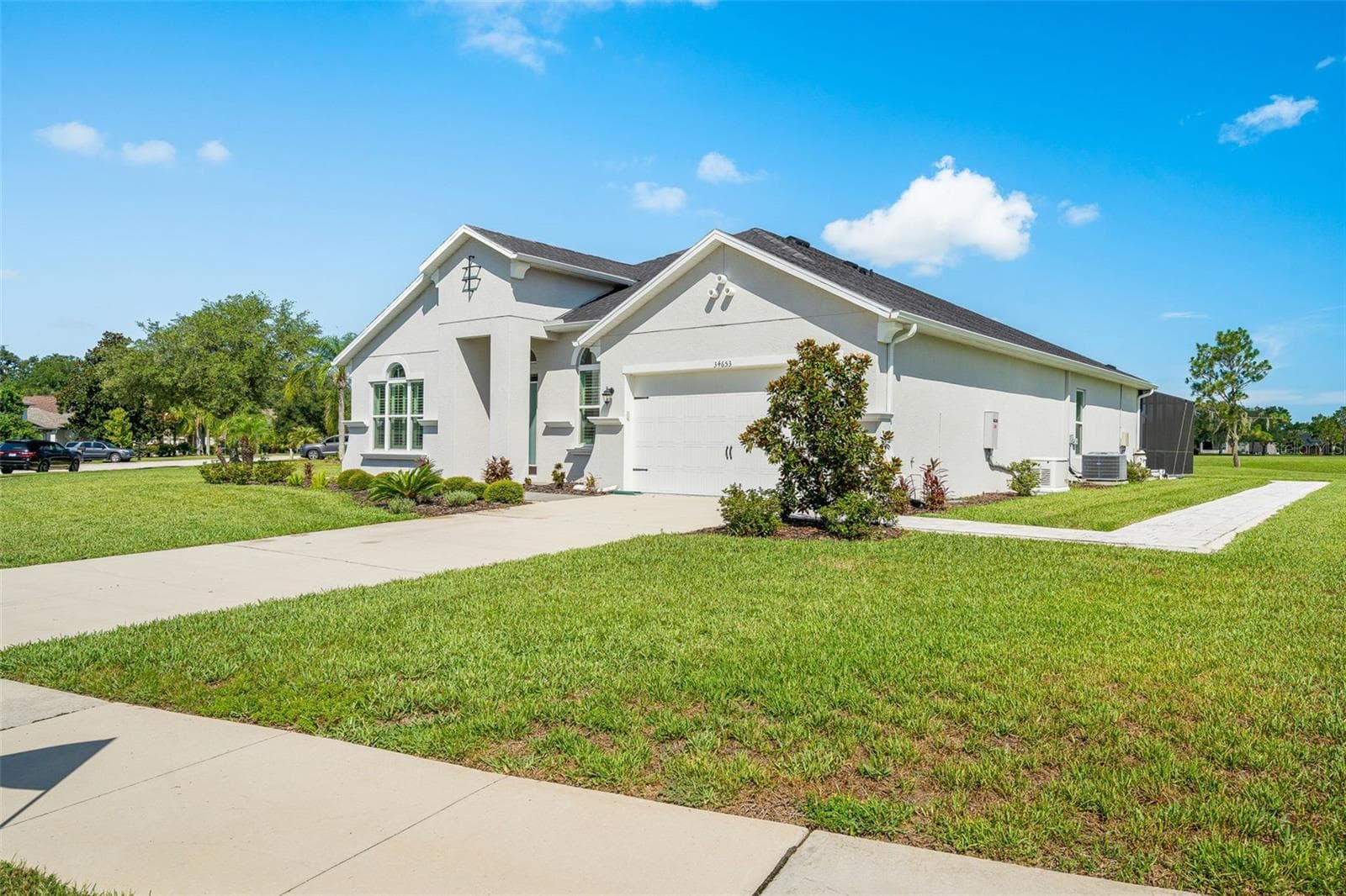 Single Family Residence at 34653 HEAVENLY LN, DADE CITY, photo 9 of 66