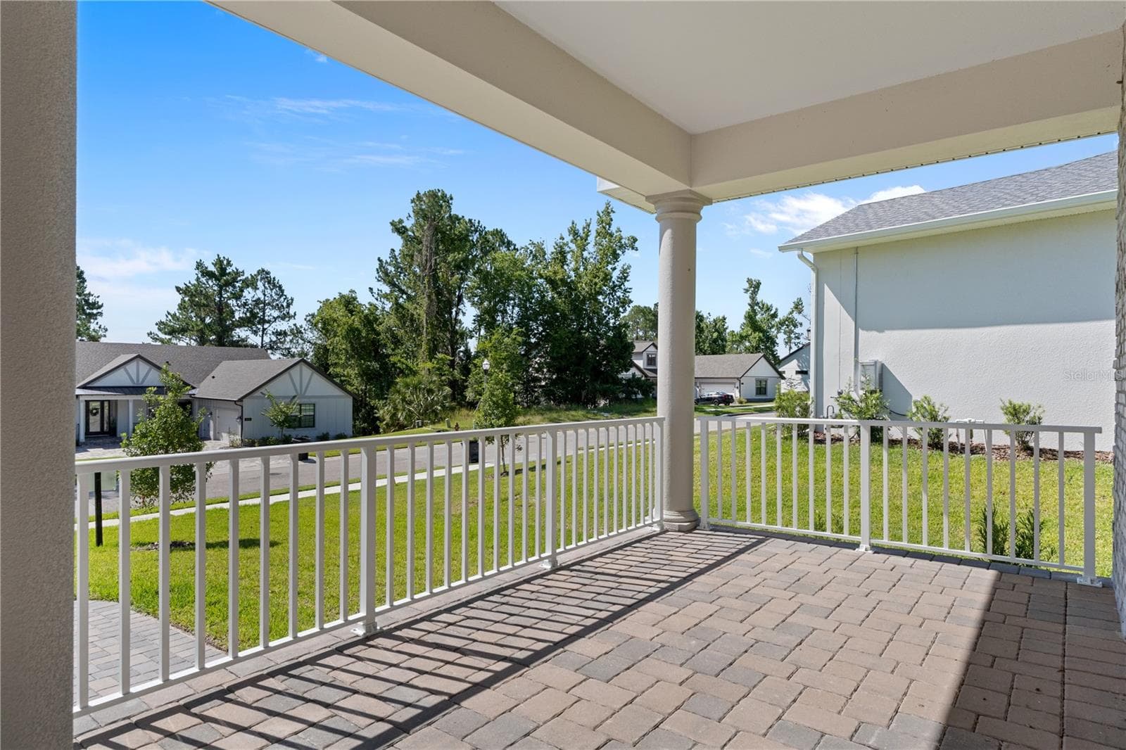 Front porch - 3926 SOUTHERN VALLEY LOOP, BROOKSVILLE