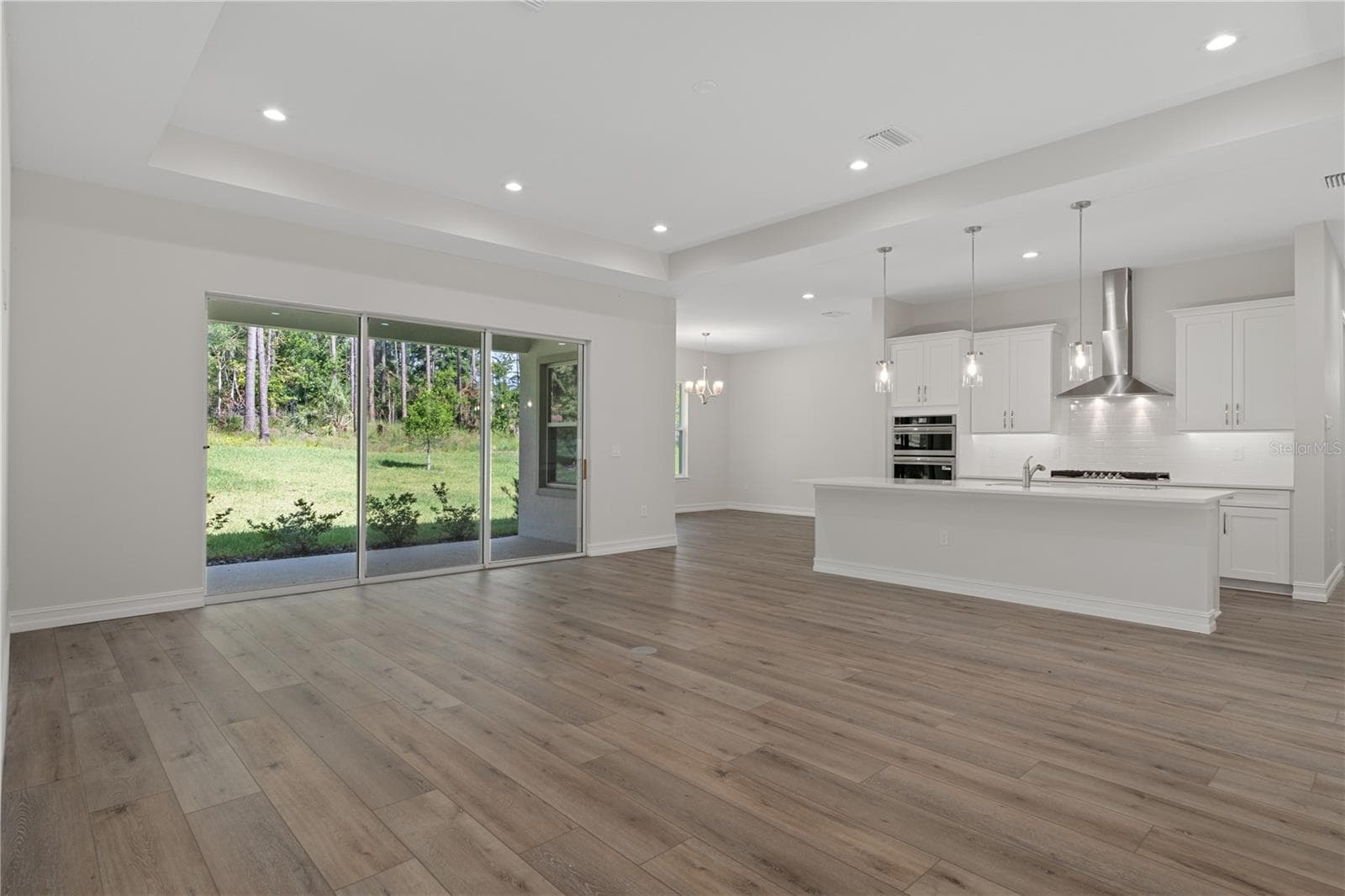 Great room - 3926 SOUTHERN VALLEY LOOP, BROOKSVILLE