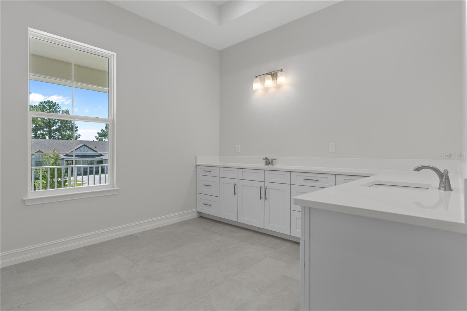 Primary bathroom - 3926 SOUTHERN VALLEY LOOP, BROOKSVILLE