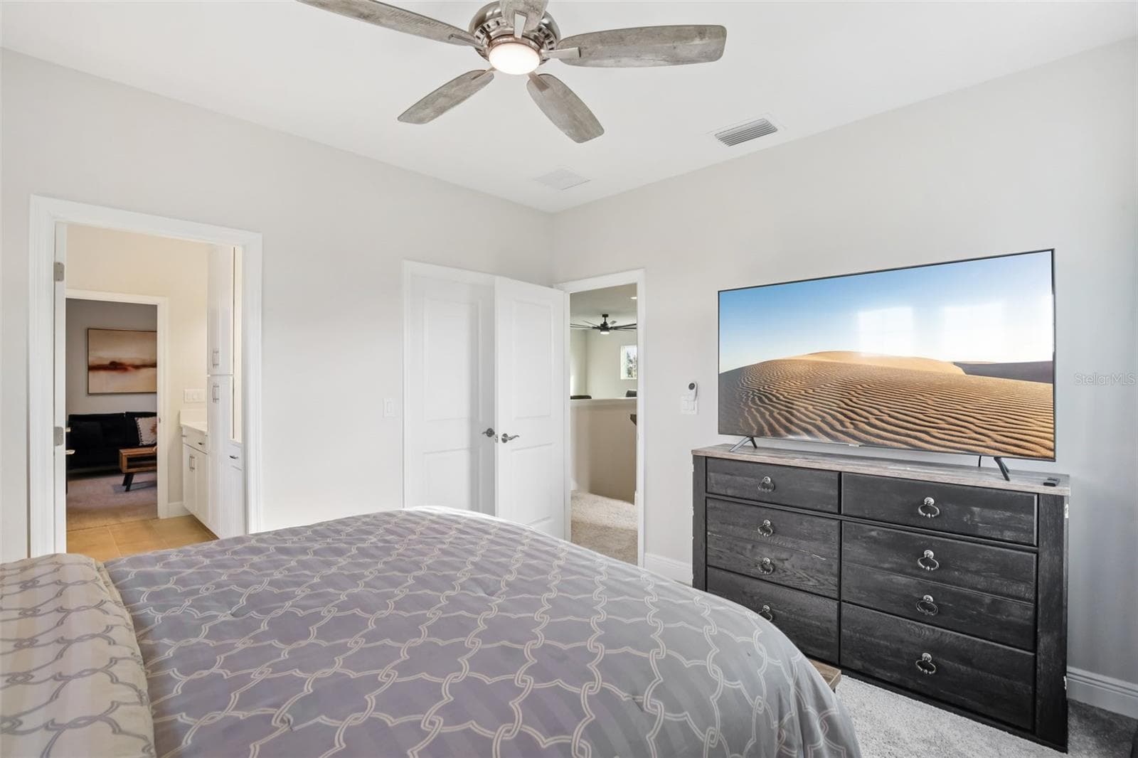Single Family Residence at 14930 RIDER PASS DR, LITHIA, photo 29 of 66